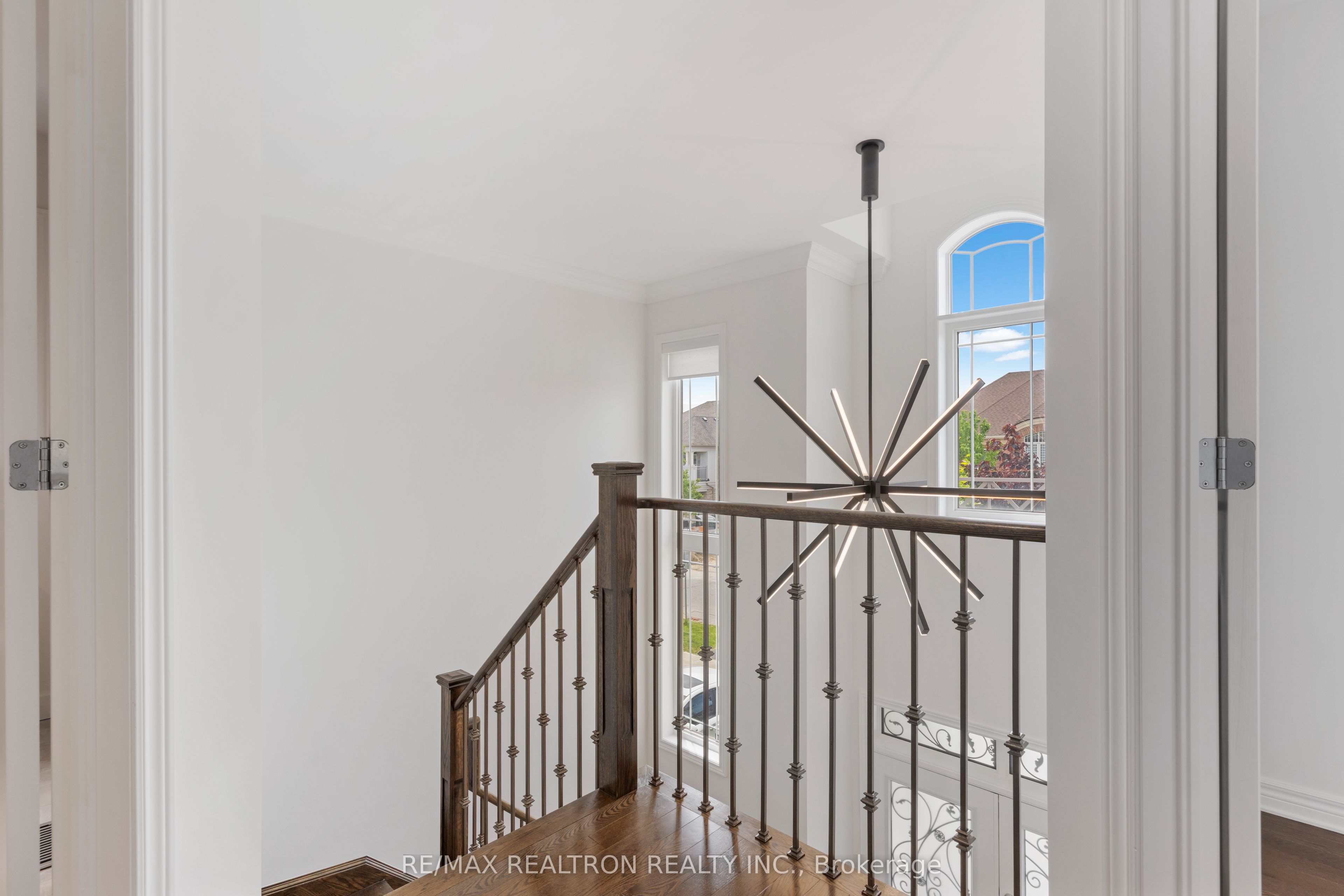 55 Headwind Boulevard Property Photo 11