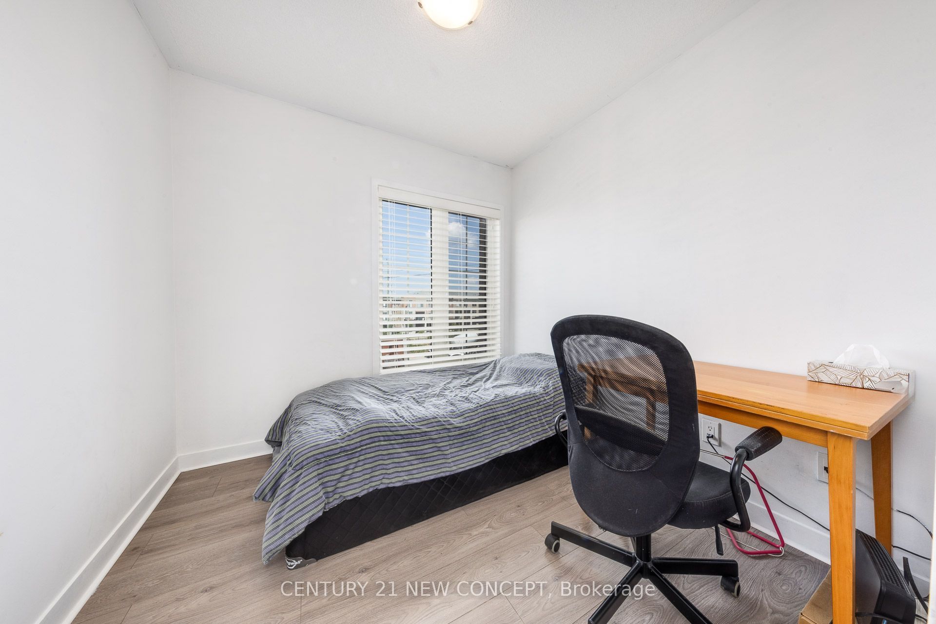 227 Harding Park Street Property Photo 16