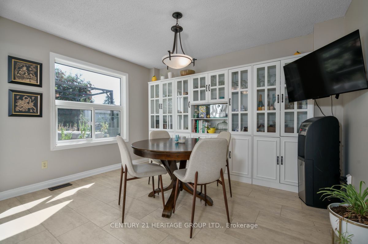 1919 Applewood Avenue Property Photo 16