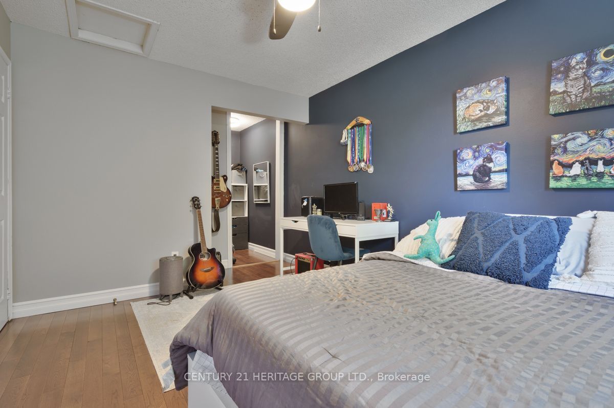 1919 Applewood Avenue Property Photo 22