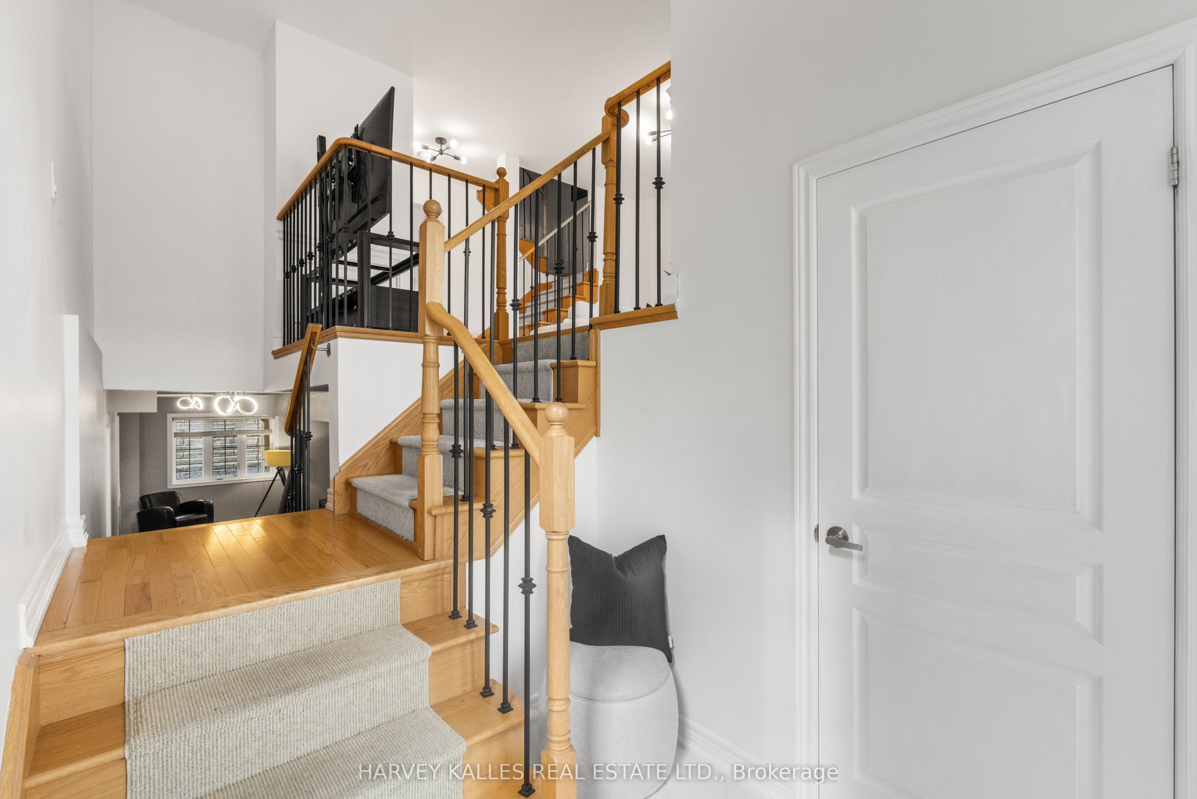 57 Elderbrook Crescent Property Photo 4