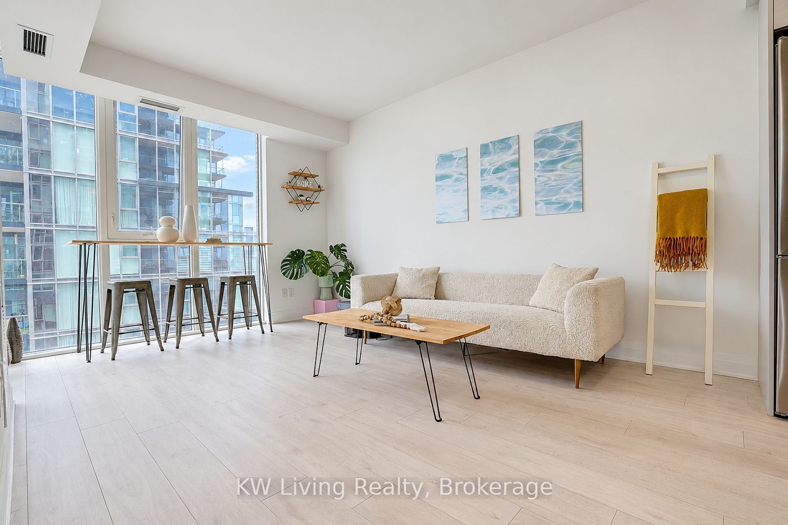 10 Gatineau Drive 515 Property Photo 10