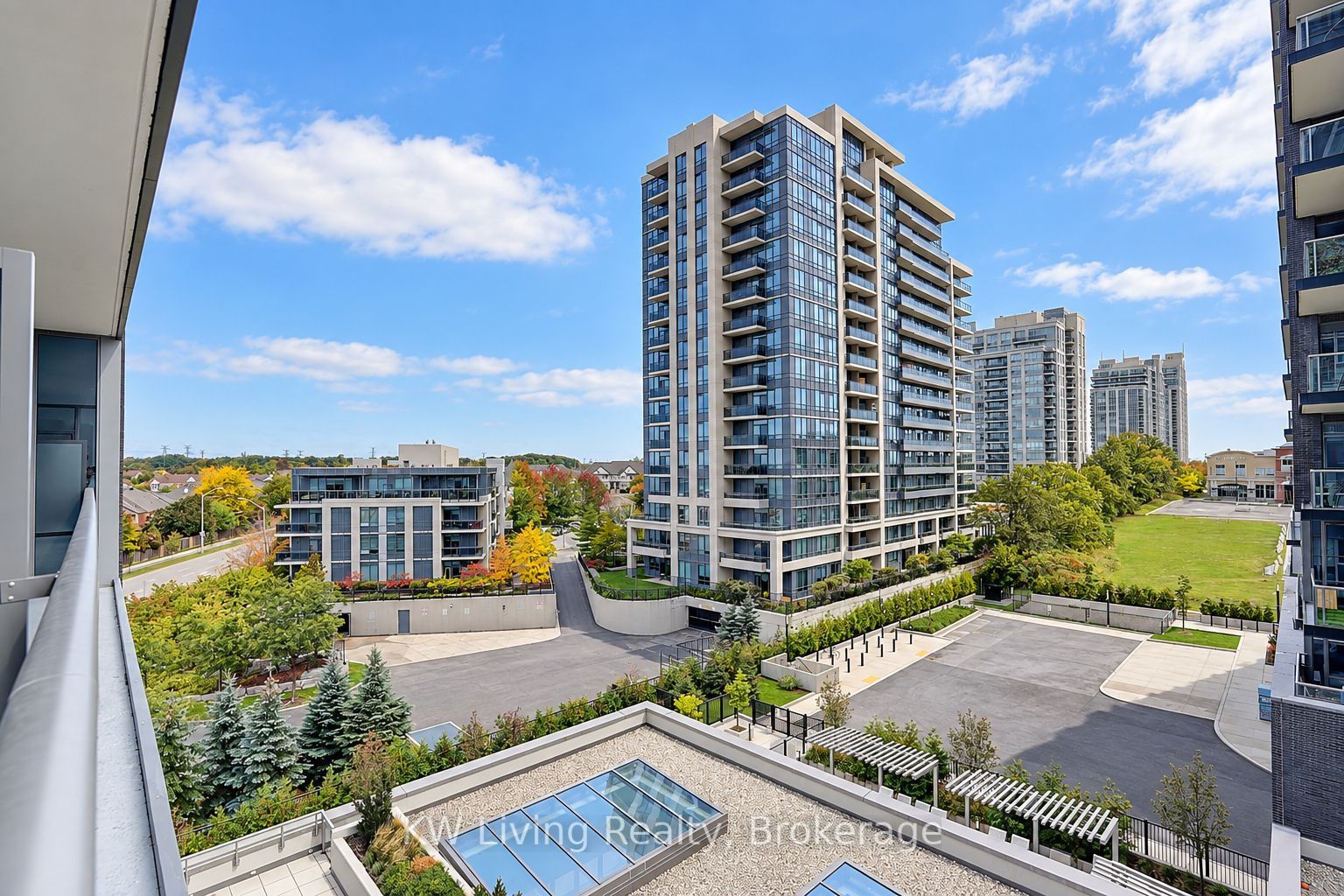 10 Gatineau Drive 515 Property Photo 24
