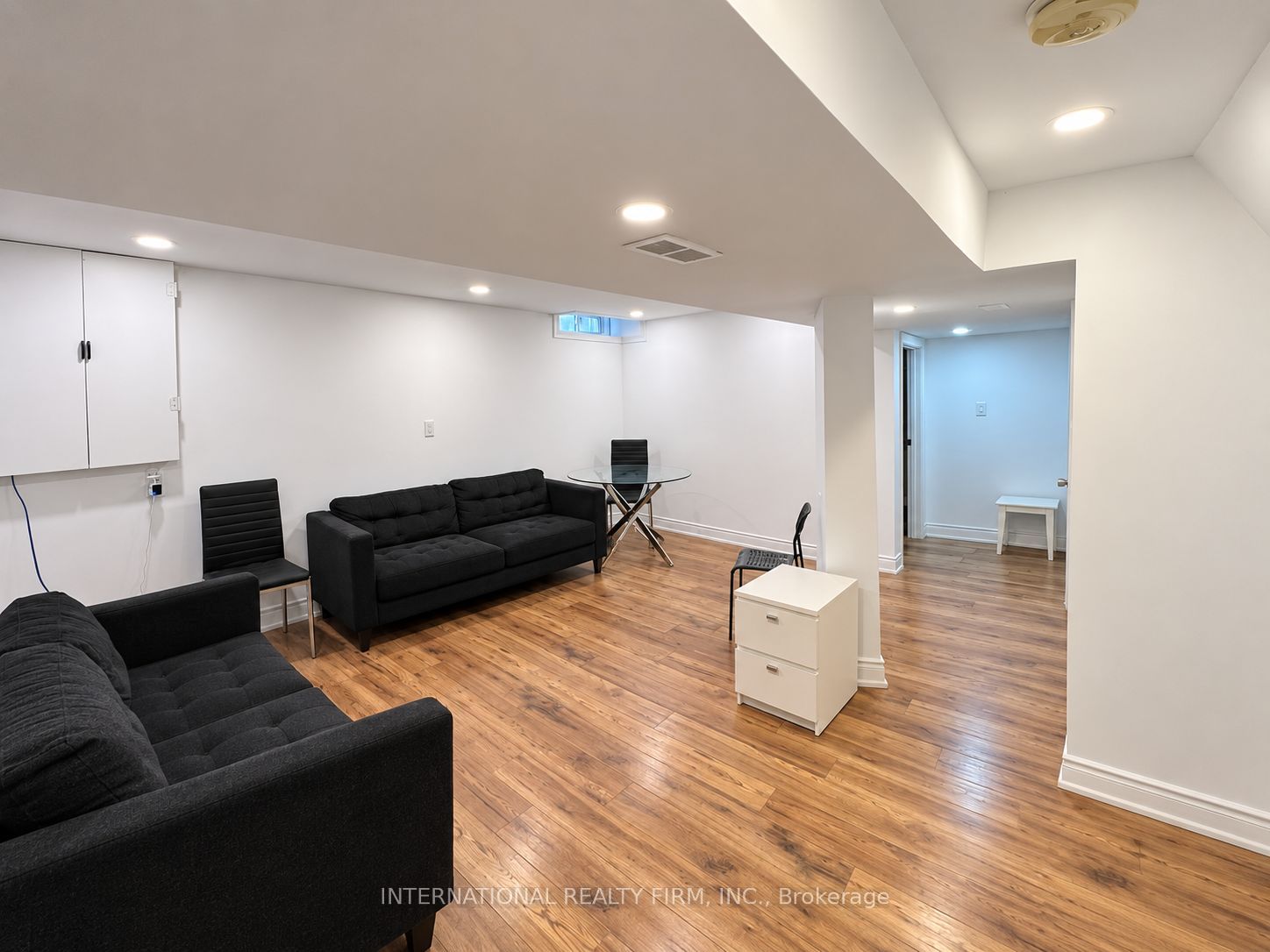 16 Constellation Crescent Basement Property Photo 1