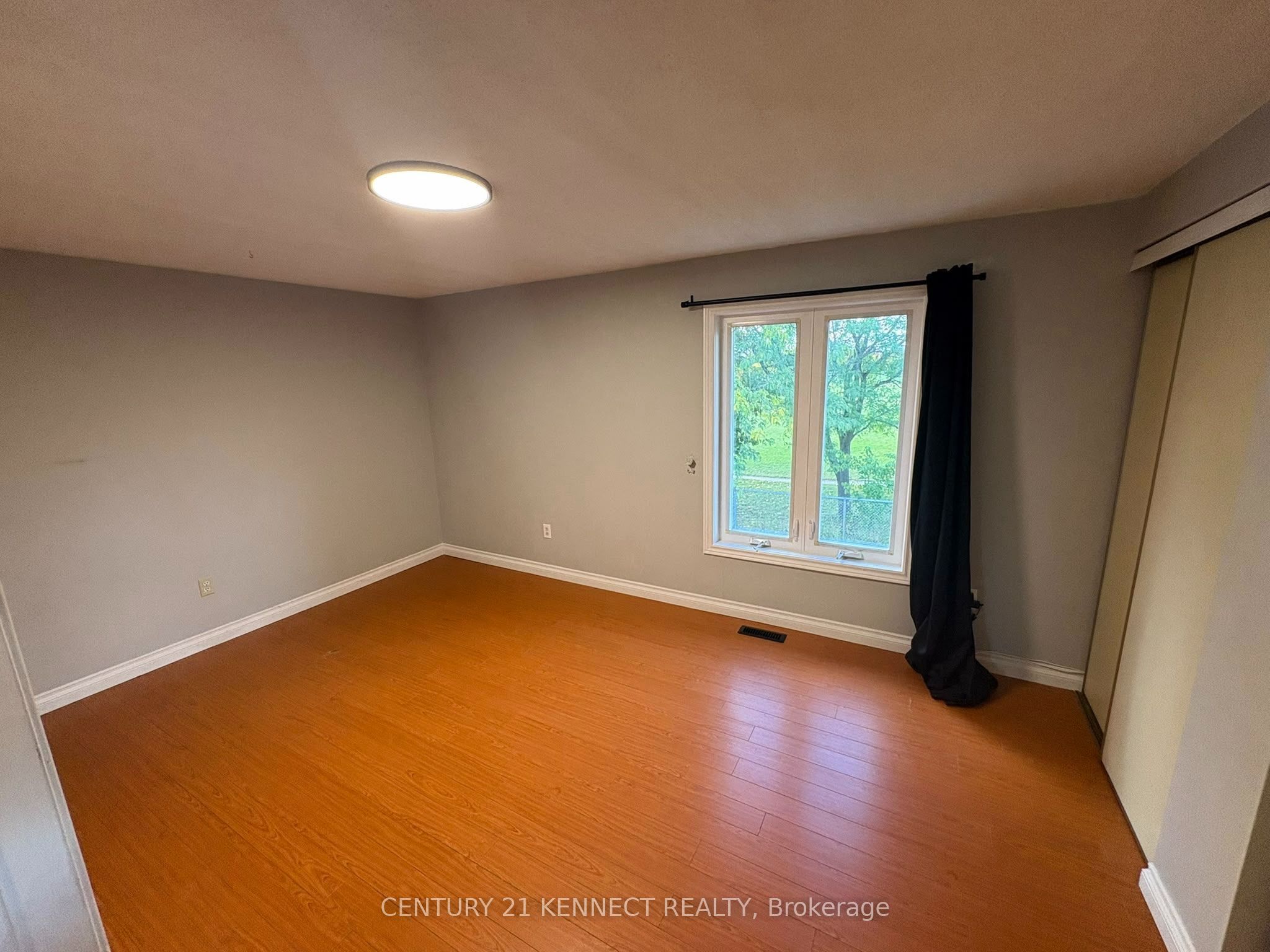 68 Larksmere Court Property Photo 9