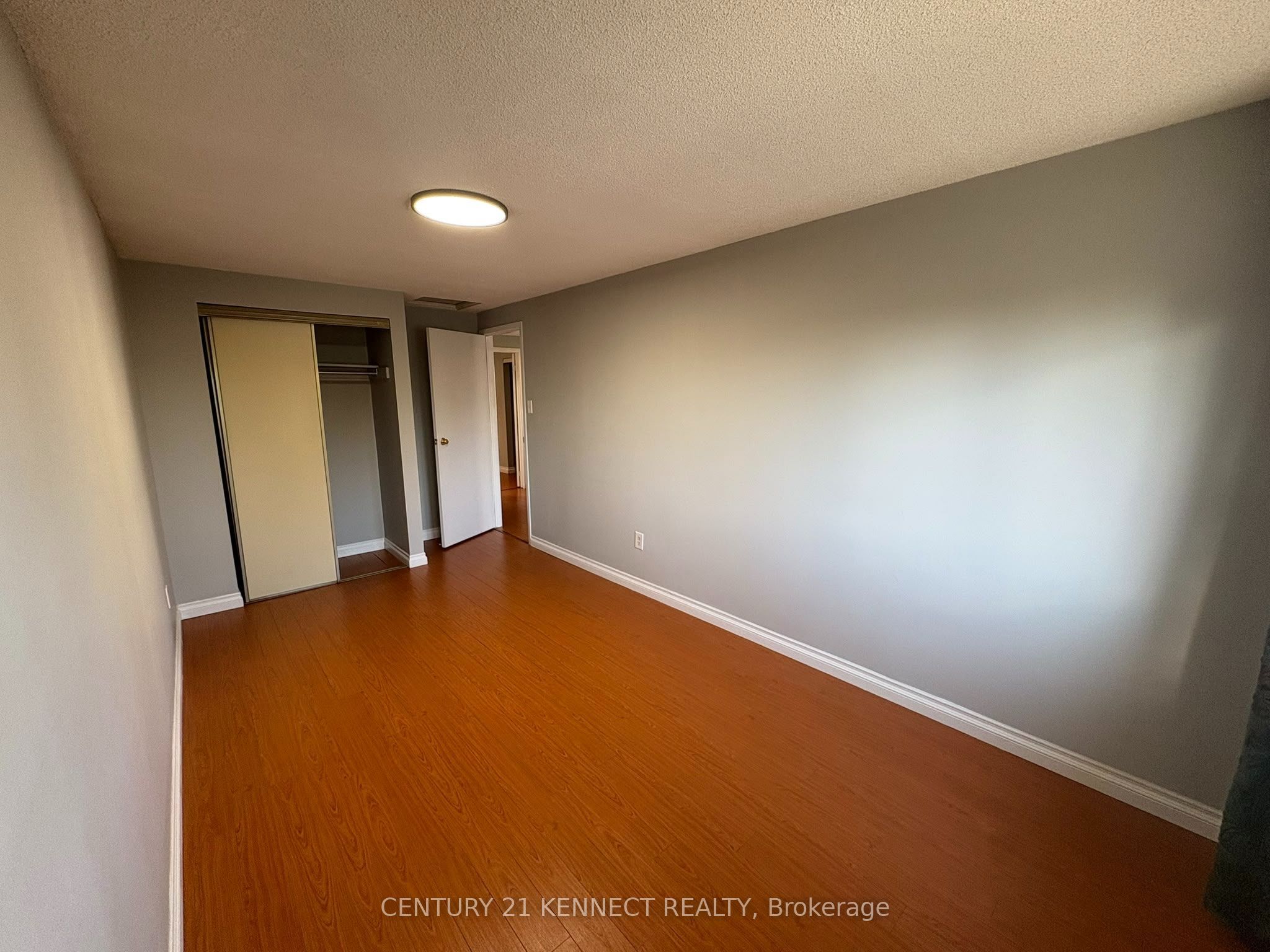 68 Larksmere Court Property Photo 14