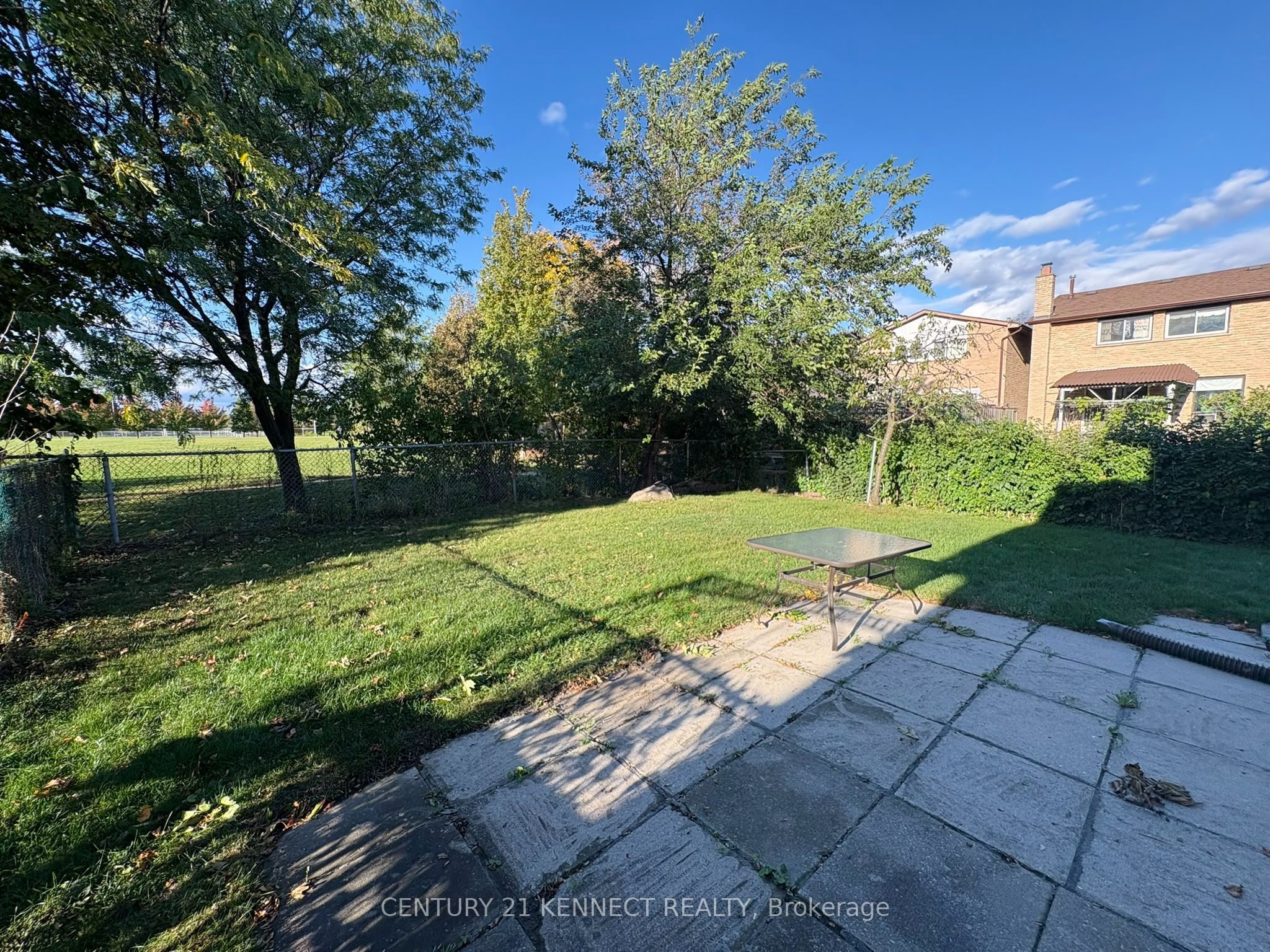 68 Larksmere Court Property Photo 19