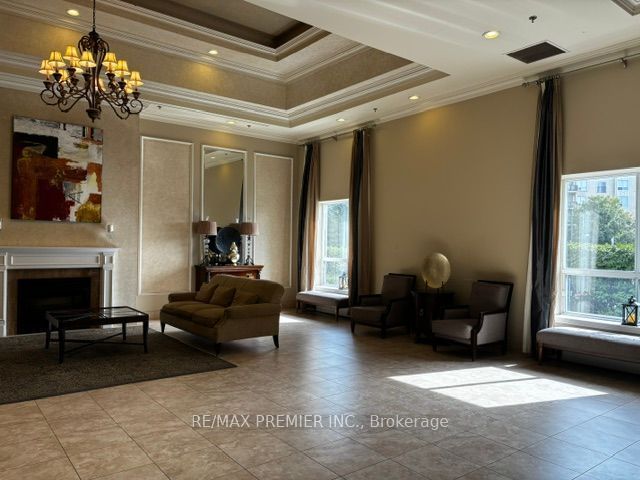 2 Maison Parc Court 712 Property Photo 4