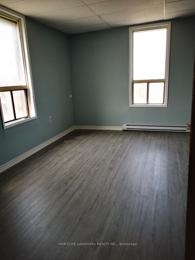 129 High Street Property Photo 15