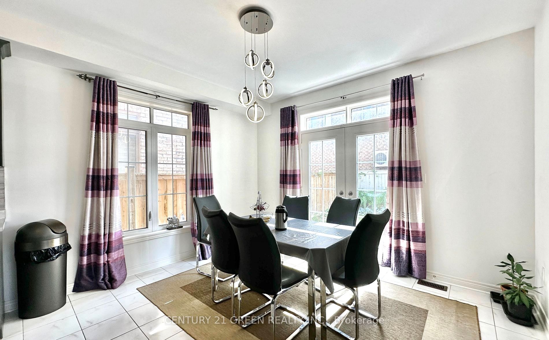 21 Tupling Street Property Photo 16