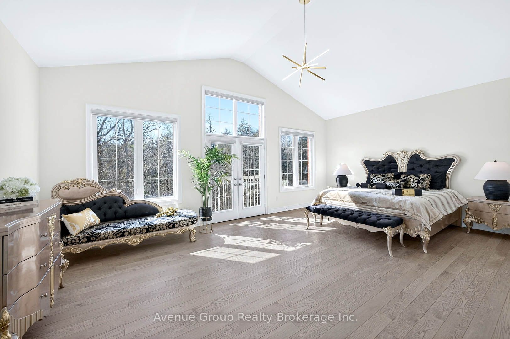 200 Farrell Road Property Photo 25