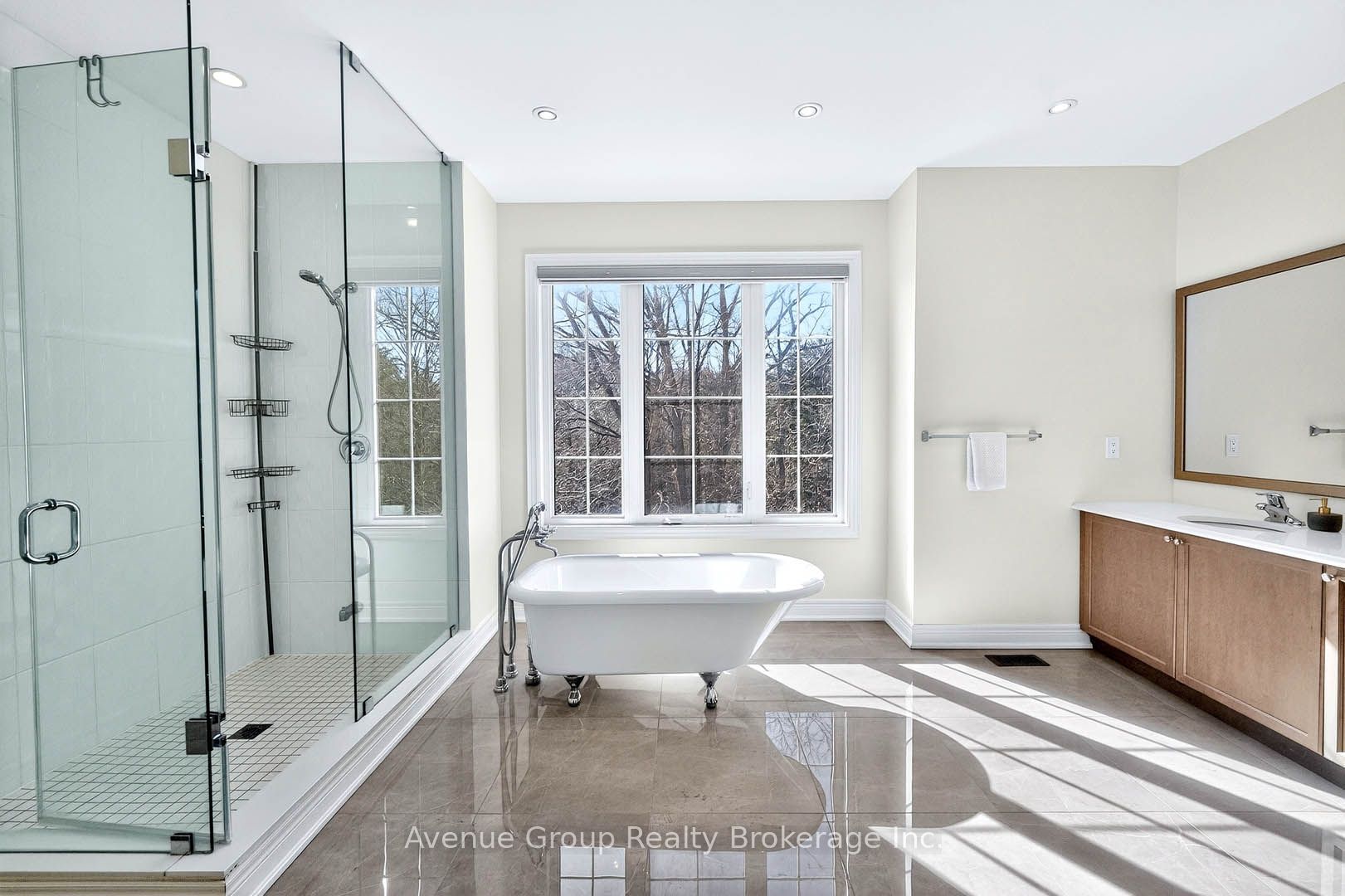 200 Farrell Road Property Photo 30