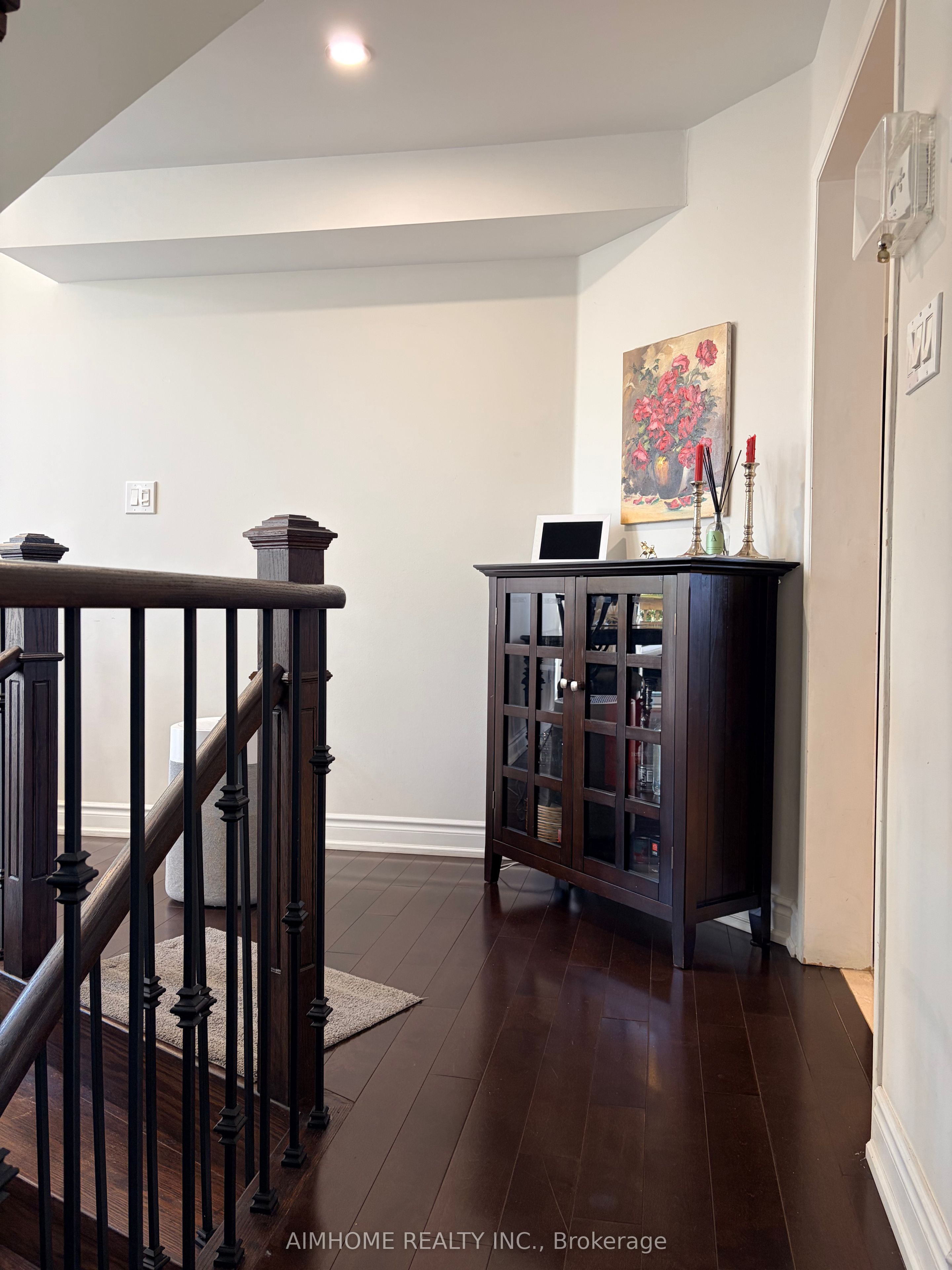 131 Bridlepath Street Property Photo 13