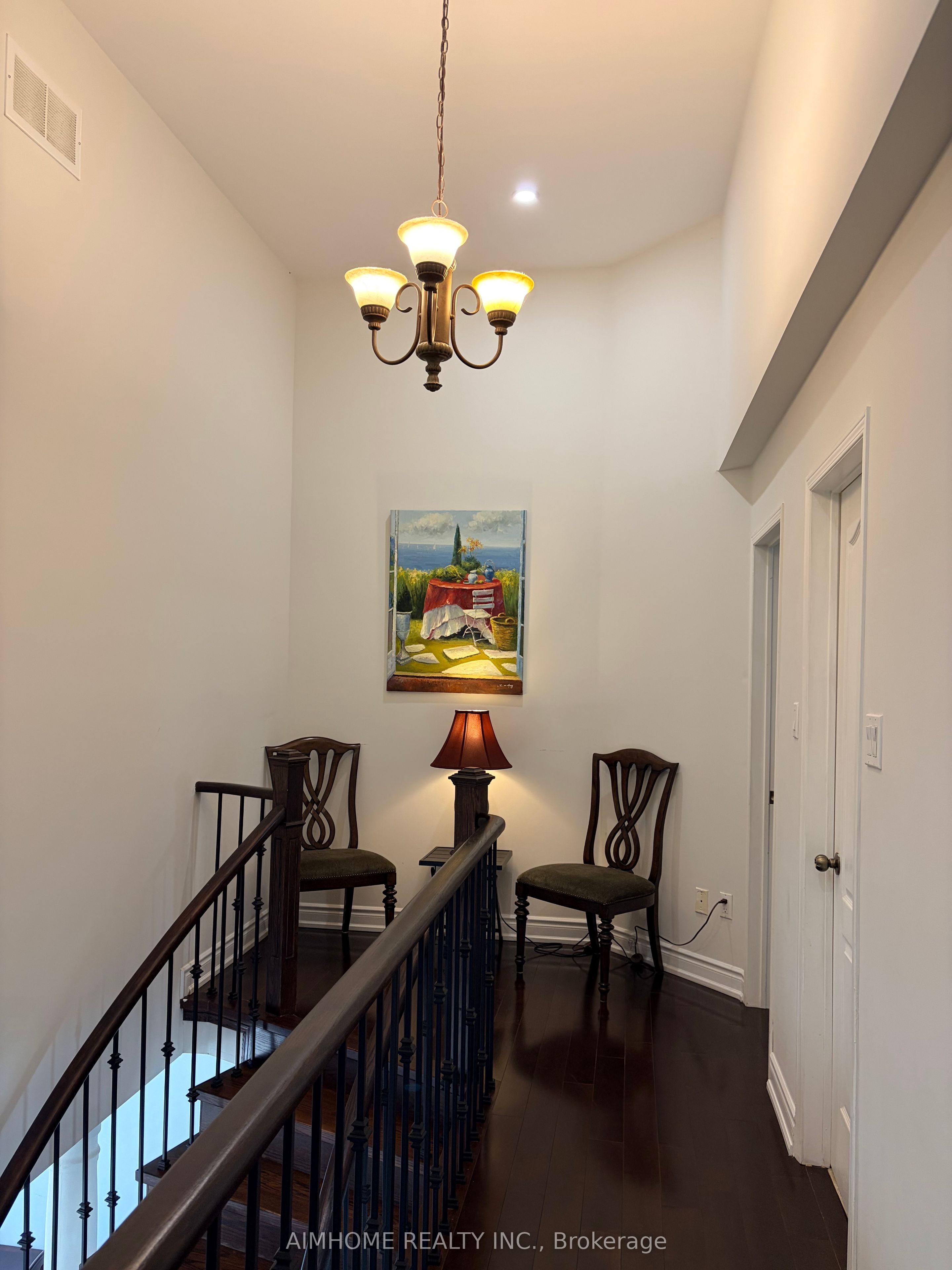 131 Bridlepath Street Property Photo 14