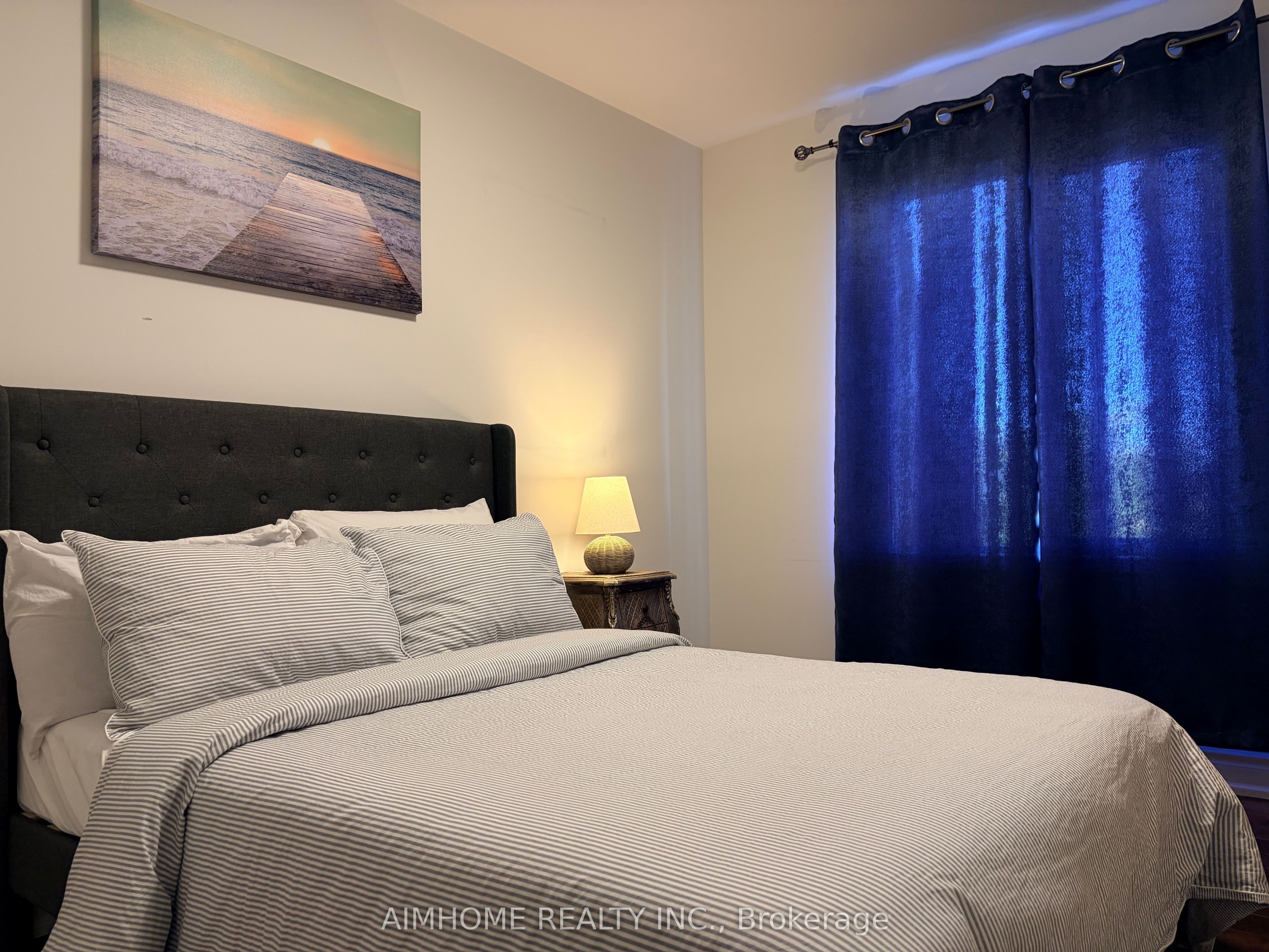131 Bridlepath Street Property Photo 19