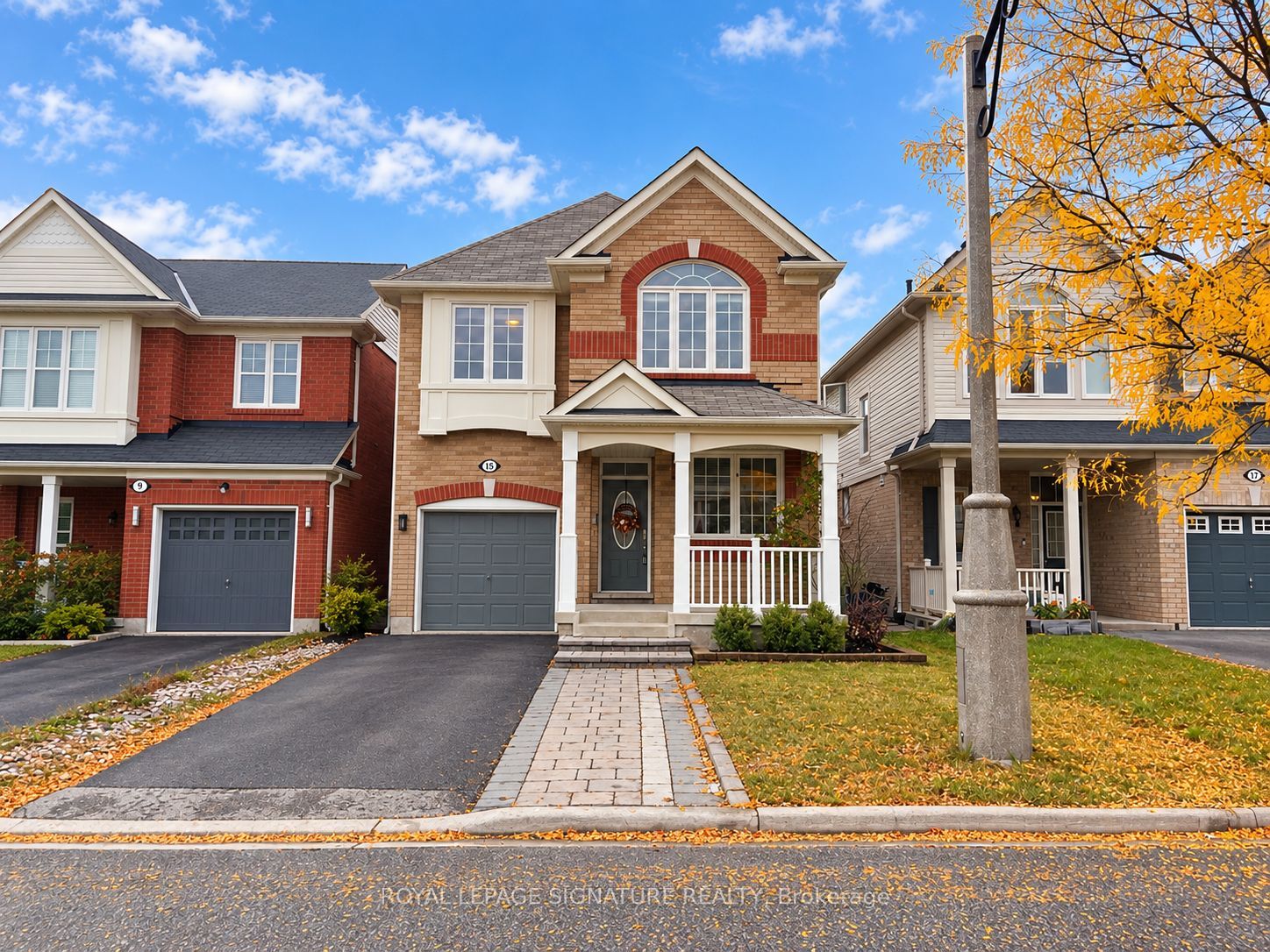15 Whiterose Lane