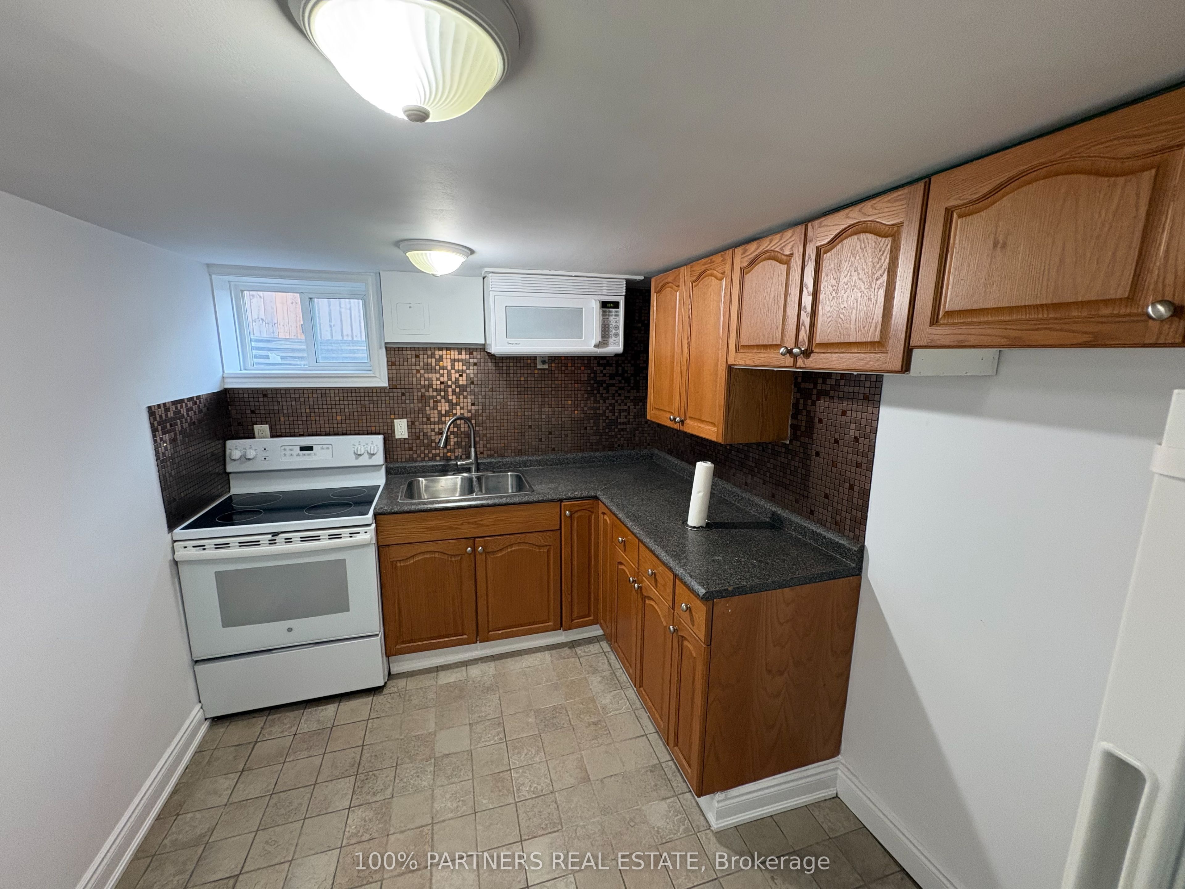 68 Marlin Court Bsmt Property Photo 7
