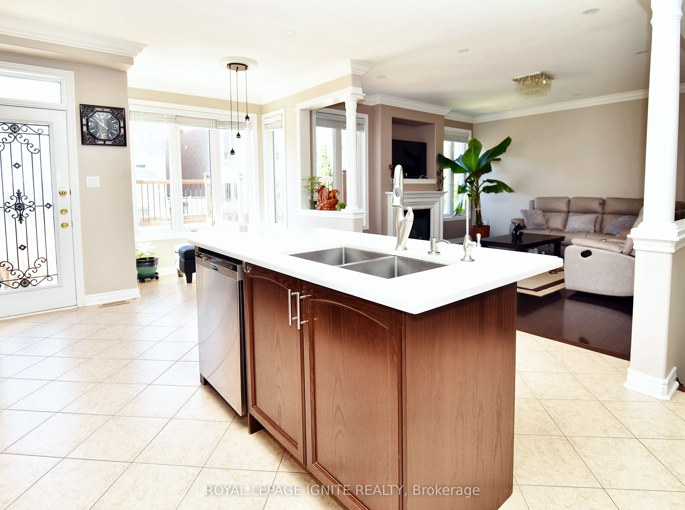 42 Grayleaf Drive Property Photo 15