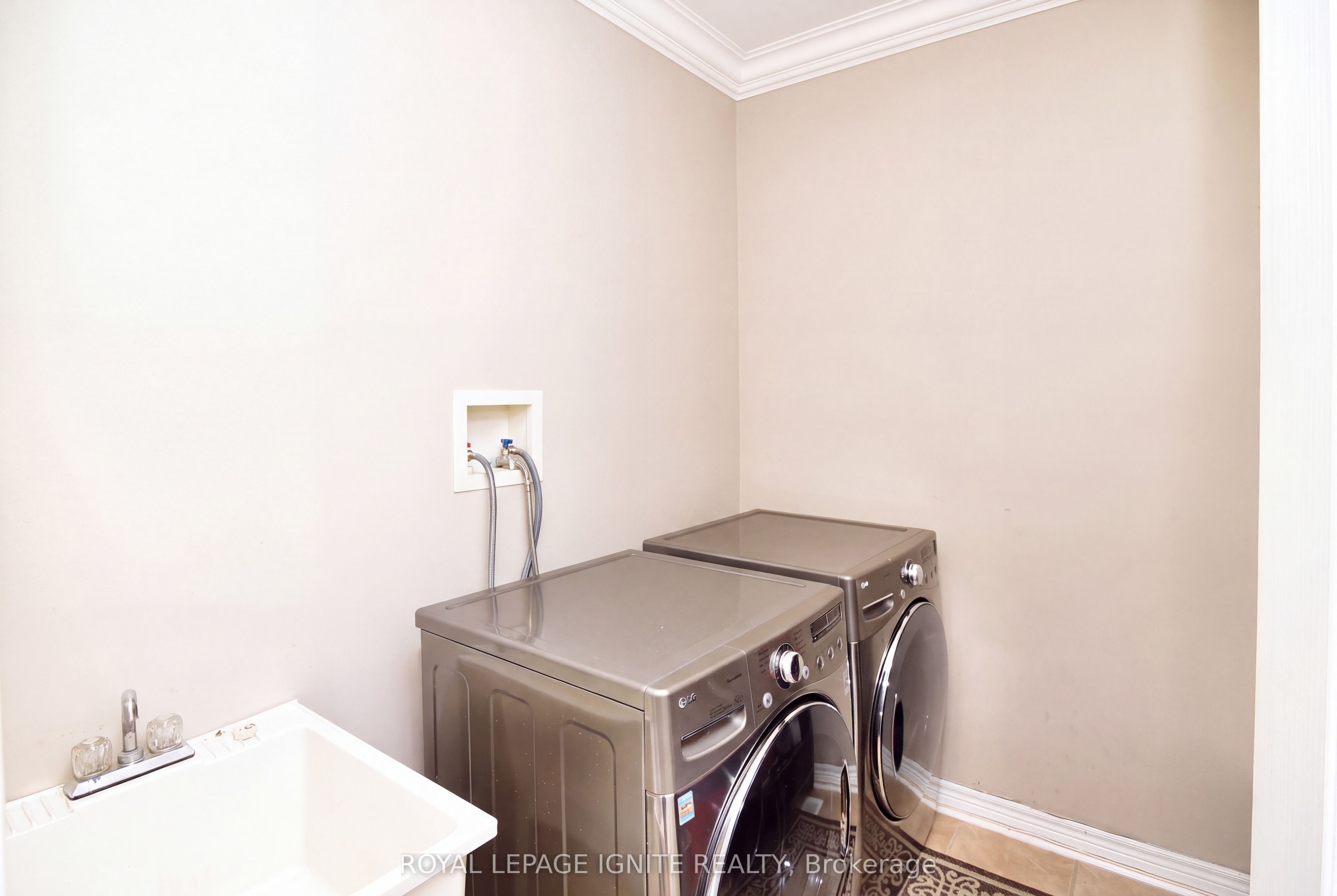 42 Grayleaf Drive Property Photo 45