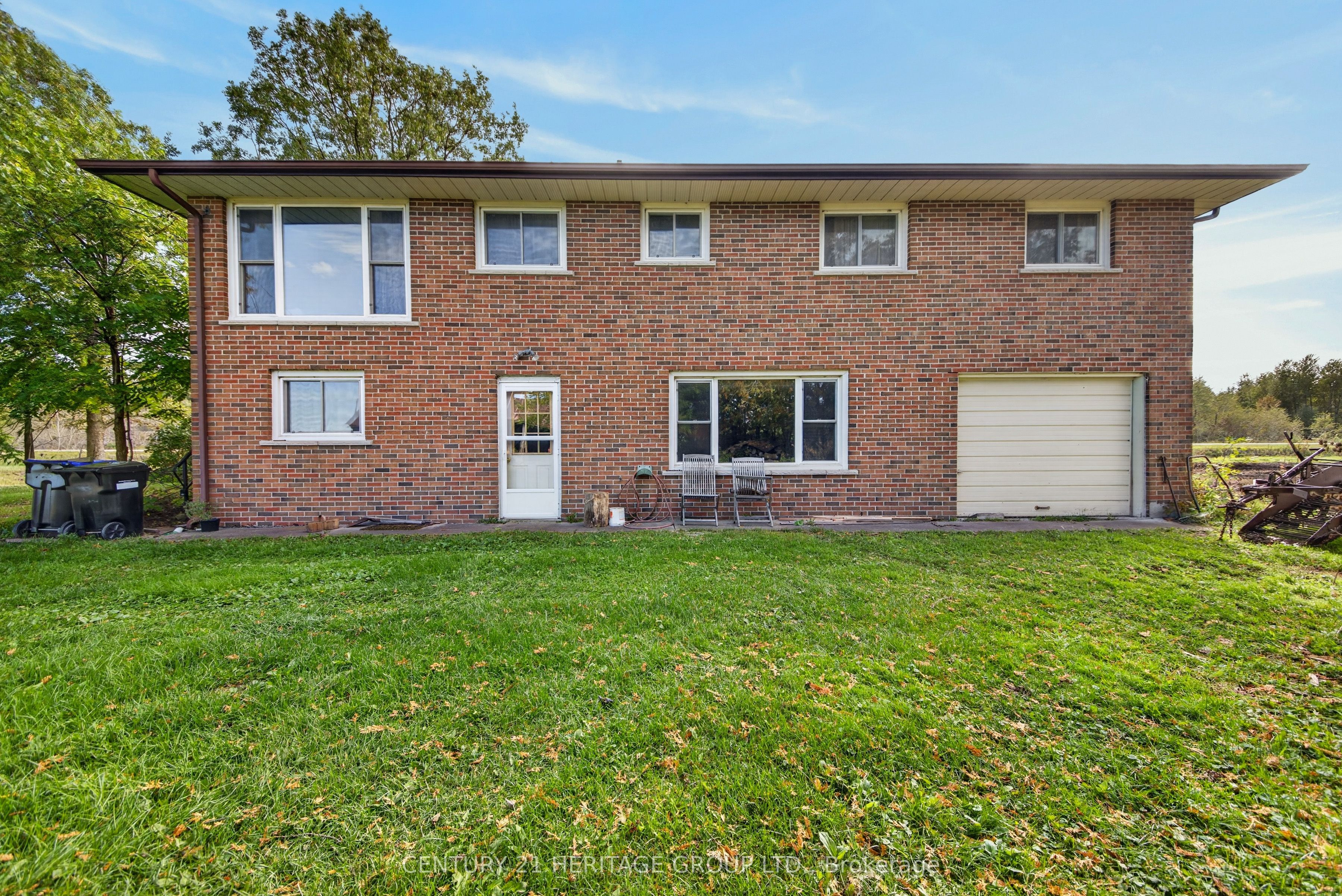3194 Simcoe County Road 89 Property Photo 17