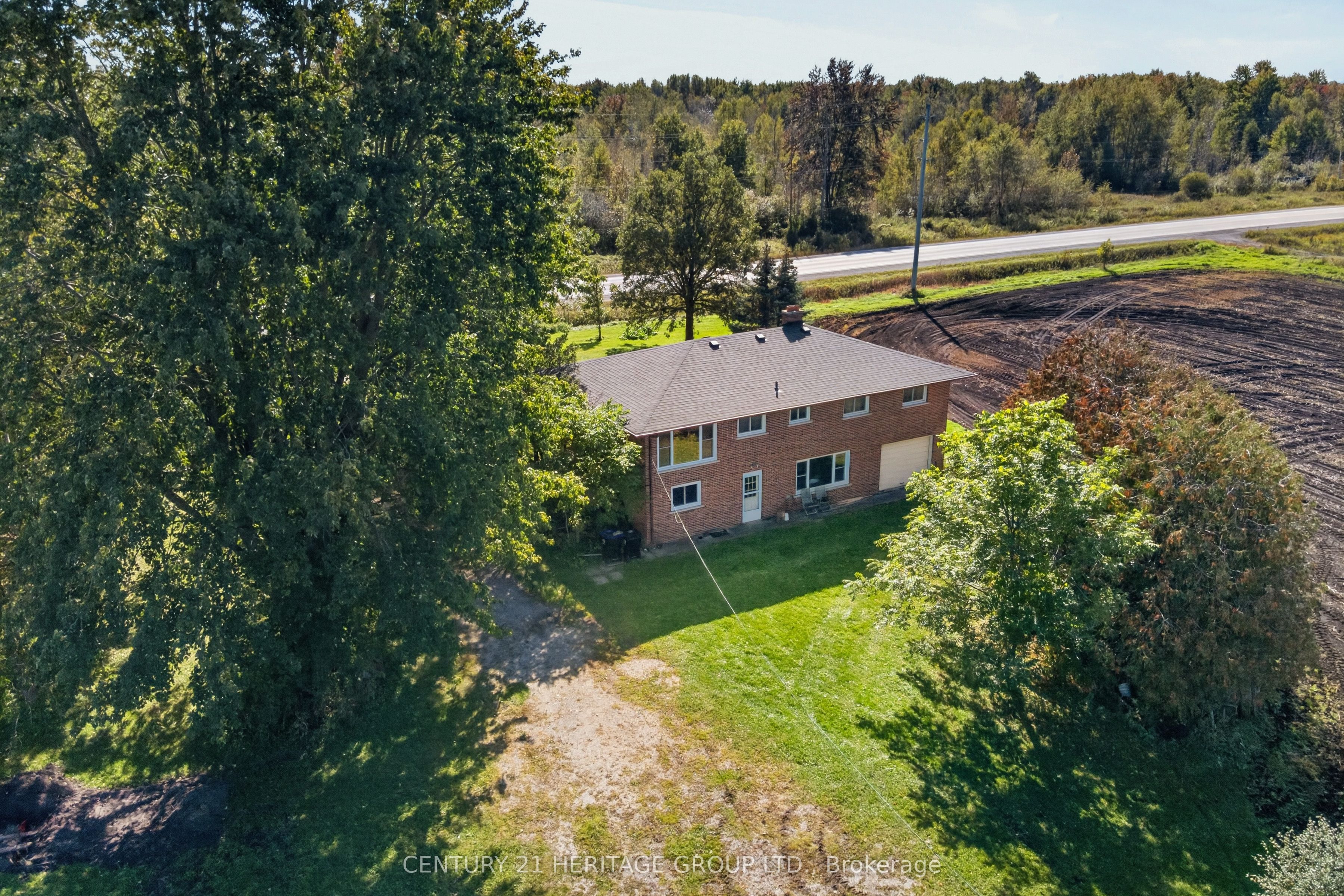3194 Simcoe County Road 89 Property Photo 27
