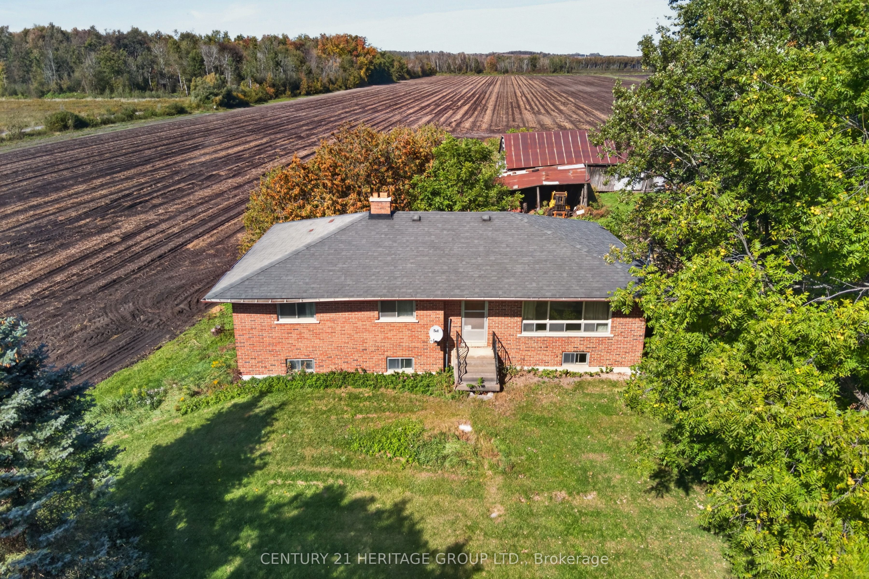 3194 Simcoe County Road 89 Property Photo 28