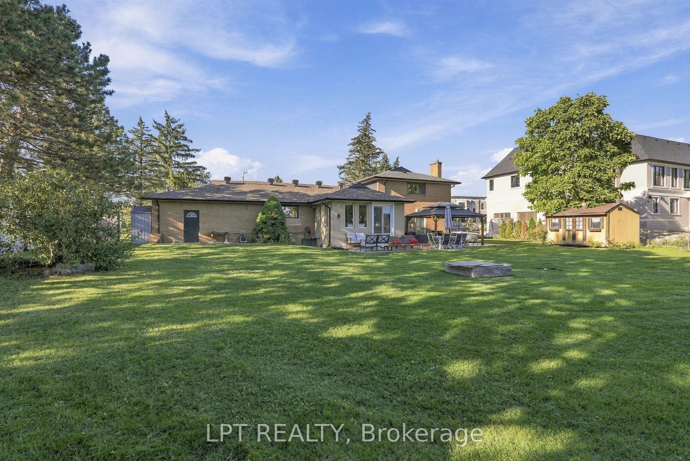 9 Noblewood Drive Property Photo 25