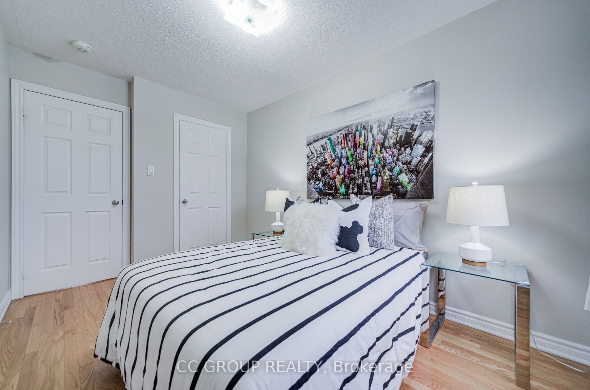 138 Farooq Boulevard S Property Photo 22