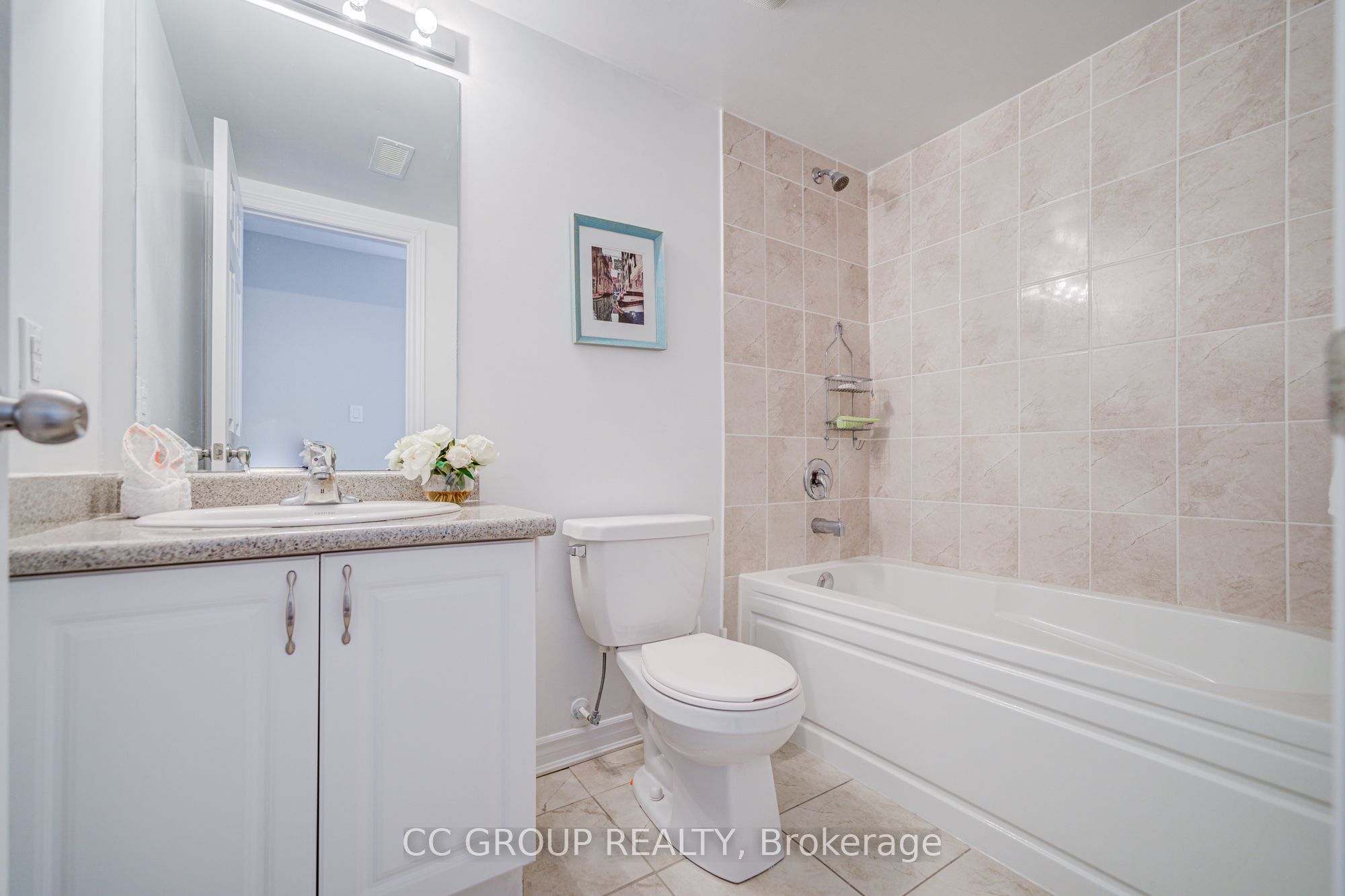 138 Farooq Boulevard S Property Photo 27