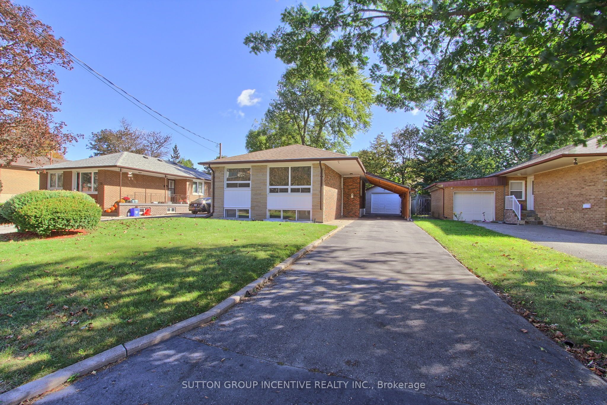 43 Sussex Avenue