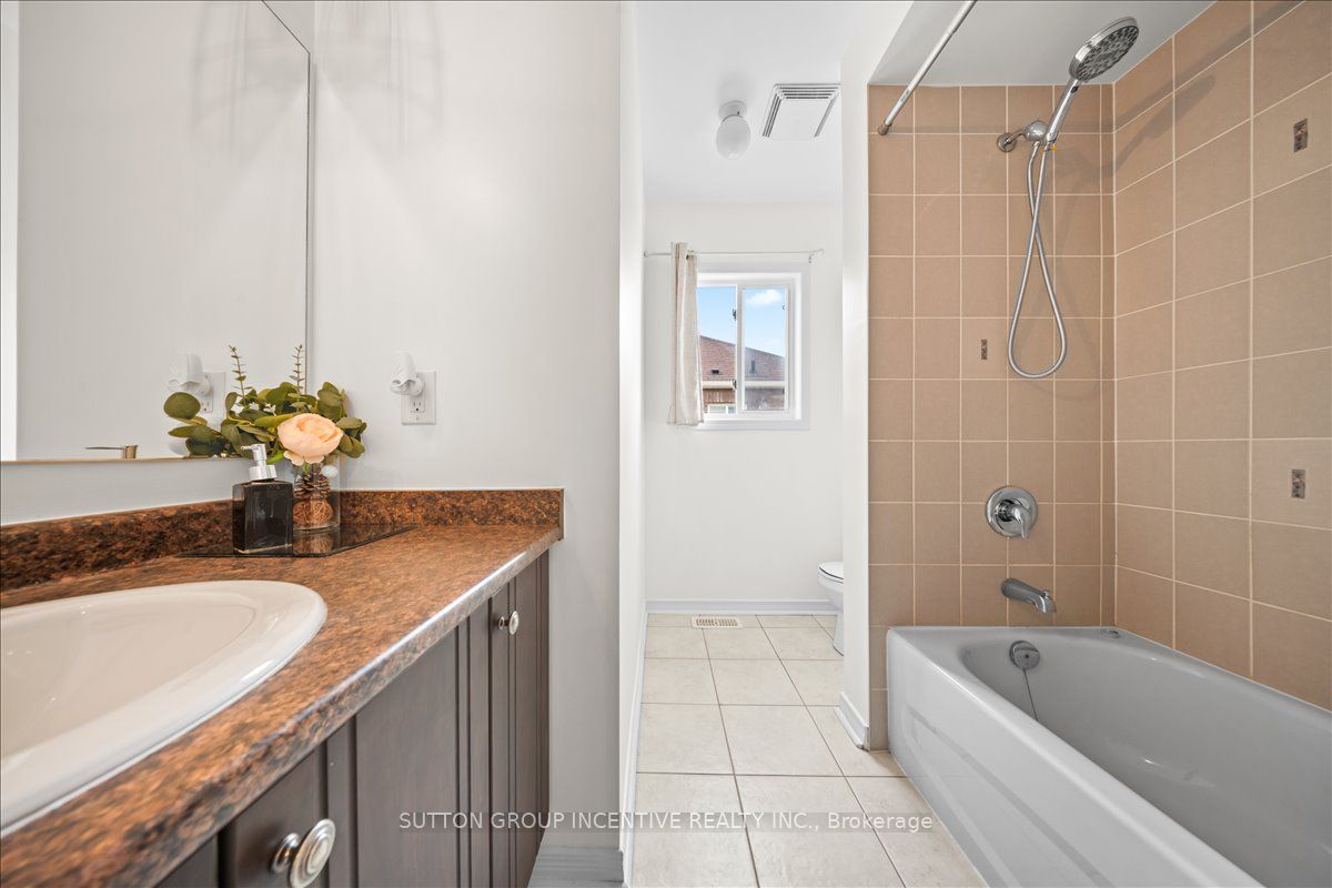 1200 Mary-lou Street Property Photo 21