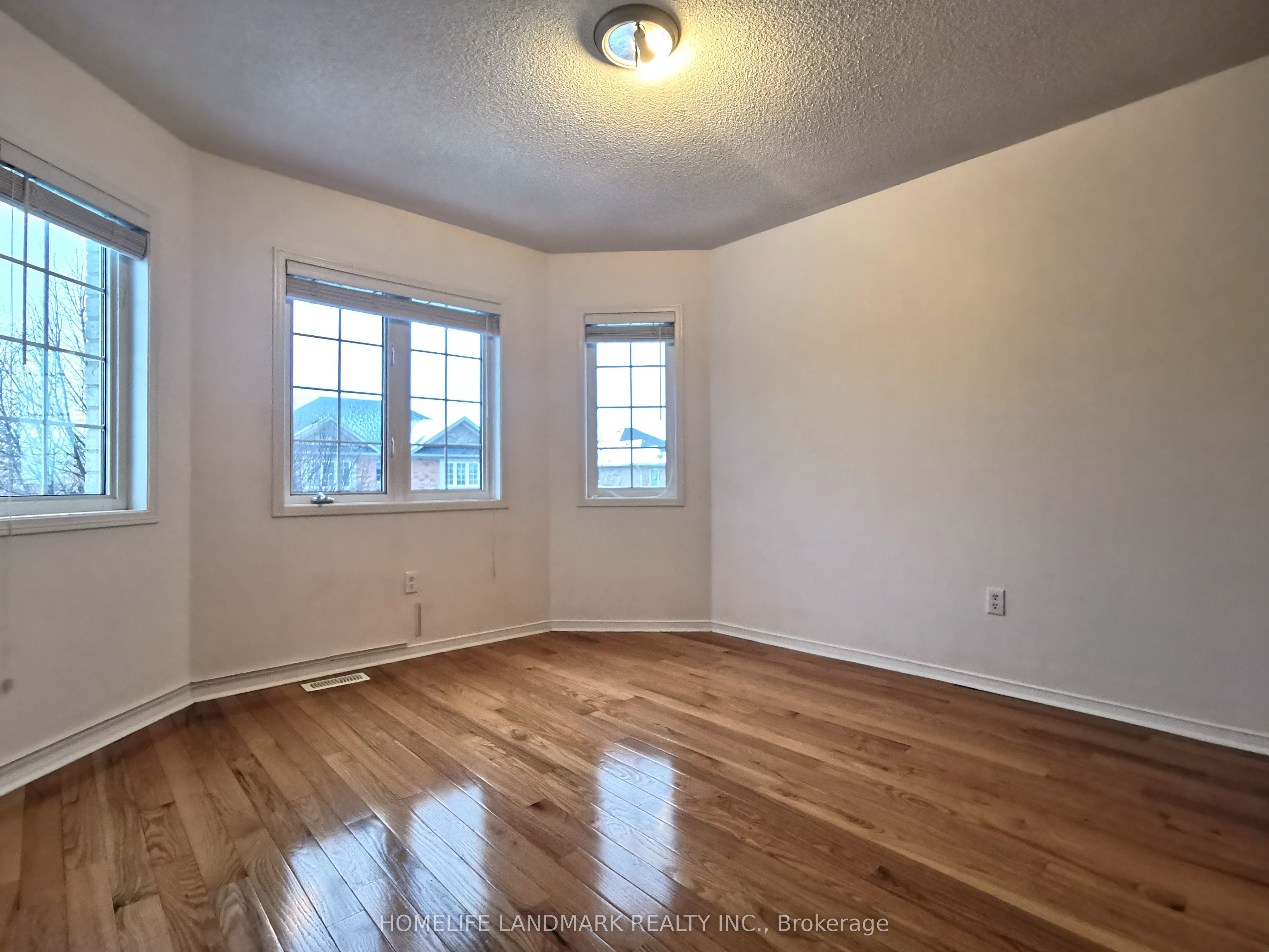 631 Fred Mclaren Boulevard Property Photo 15