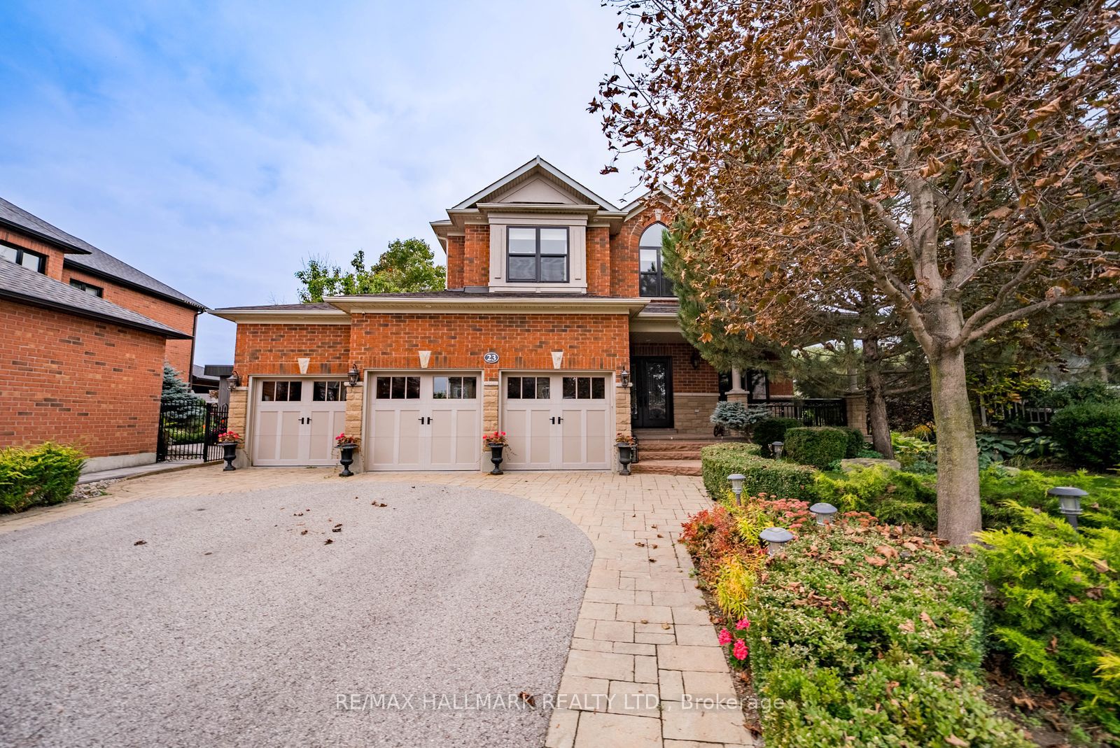 23 Maurovista Court Property Photo 2