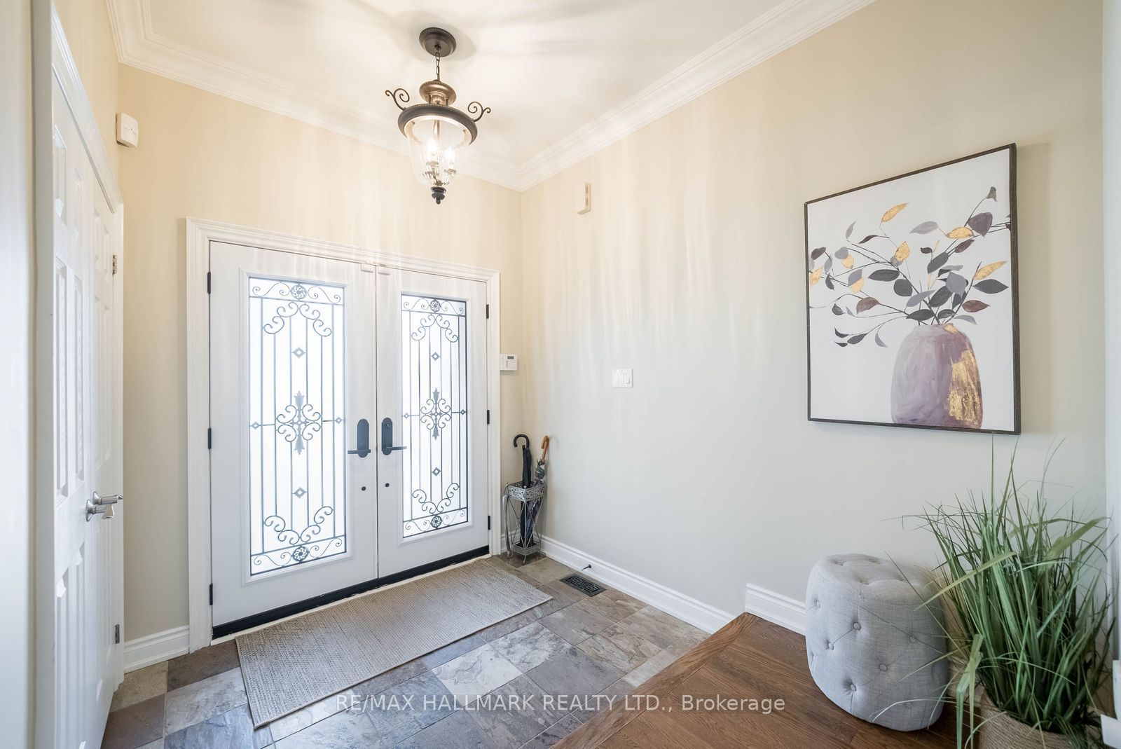 23 Maurovista Court Property Photo 7