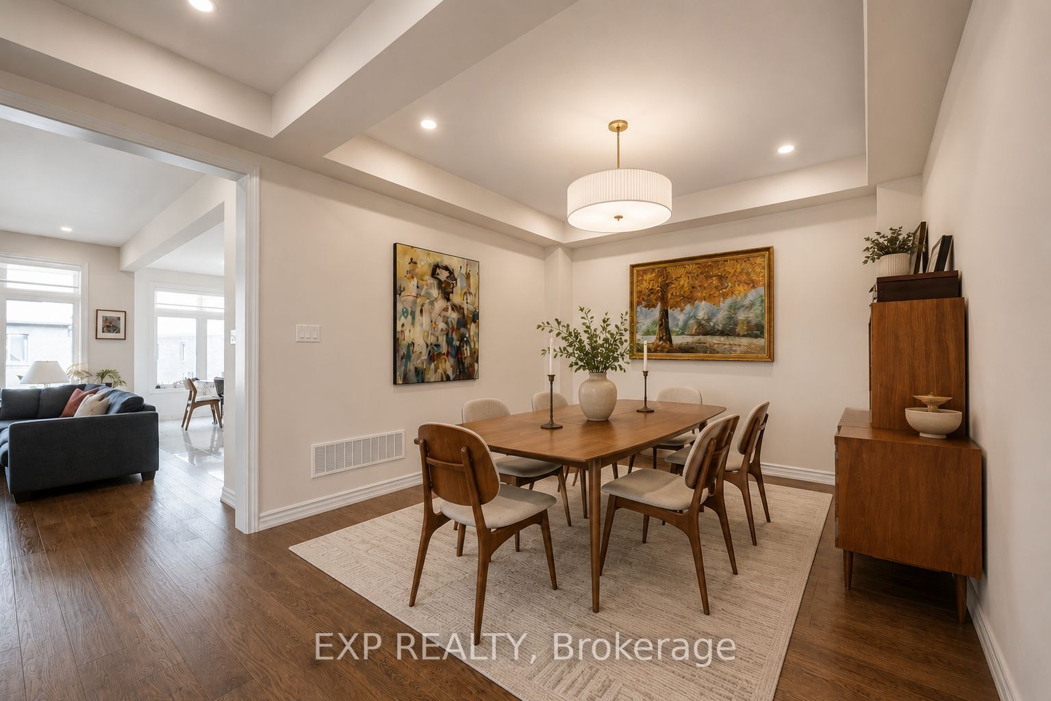 50 Kentledge Avenue N Property Photo 5
