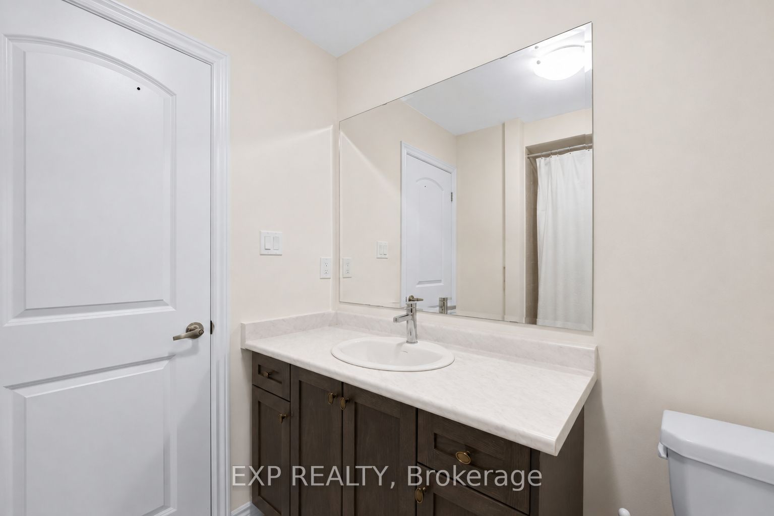 50 Kentledge Avenue N Property Photo 35