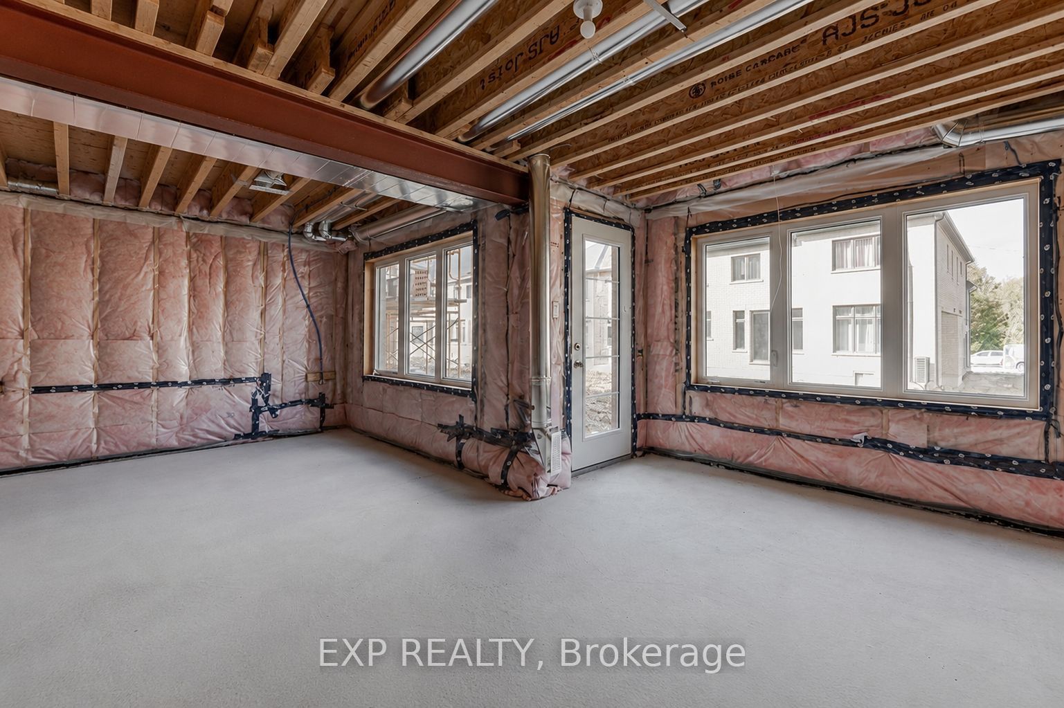 50 Kentledge Avenue N Property Photo 46