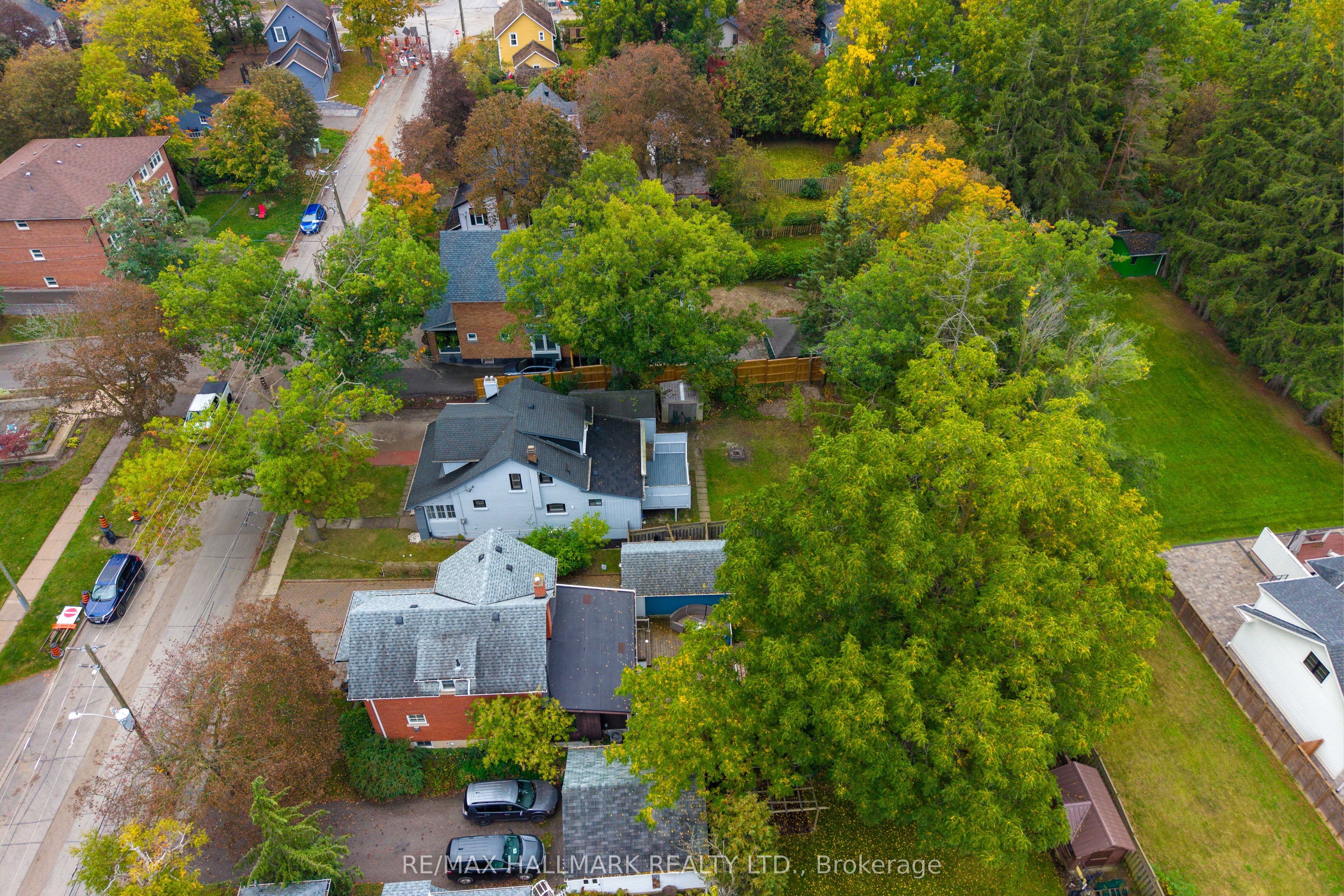 20 Elizabeth Street S Property Photo 27
