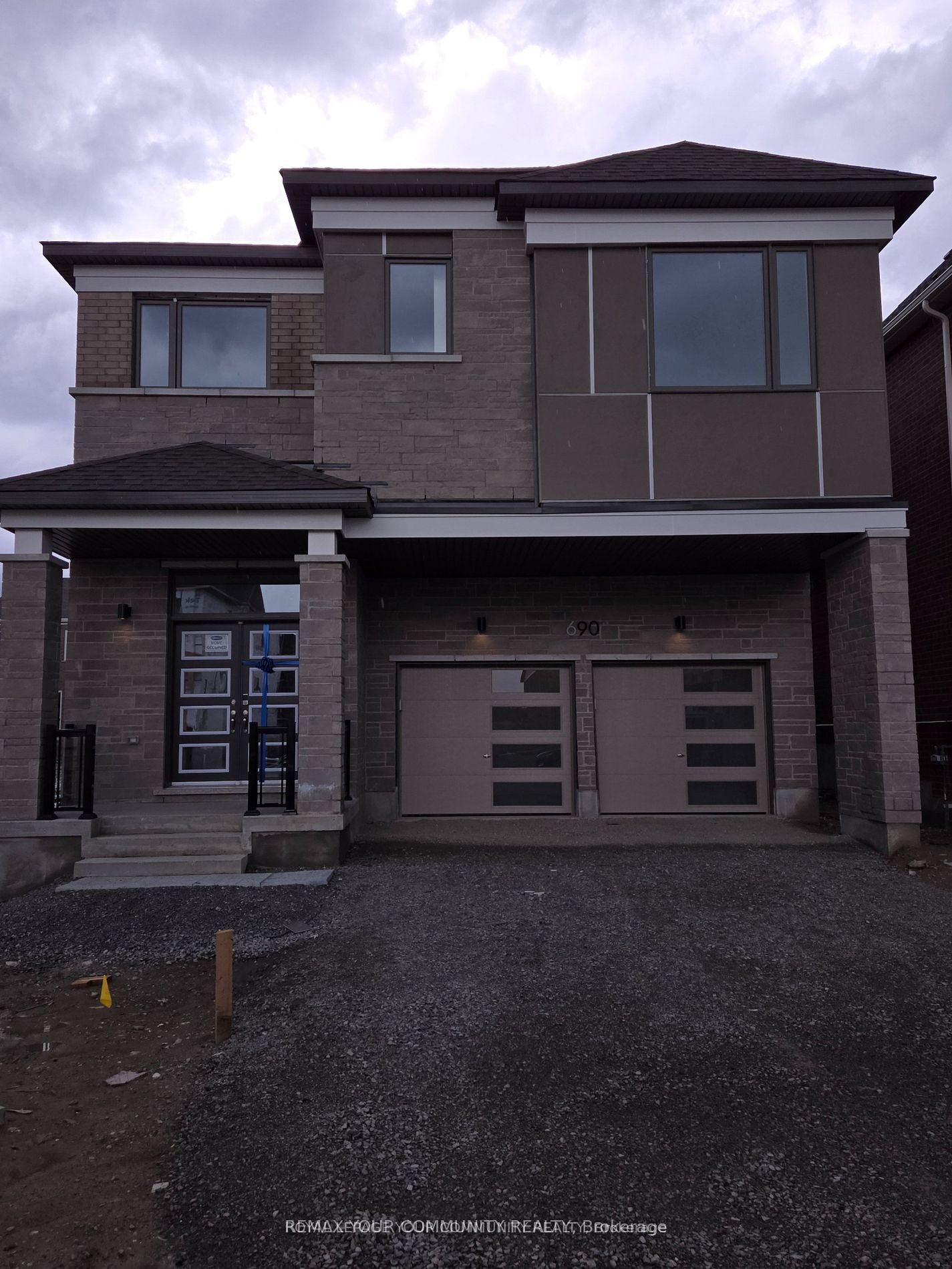 690 Mika Street Property Photo 1