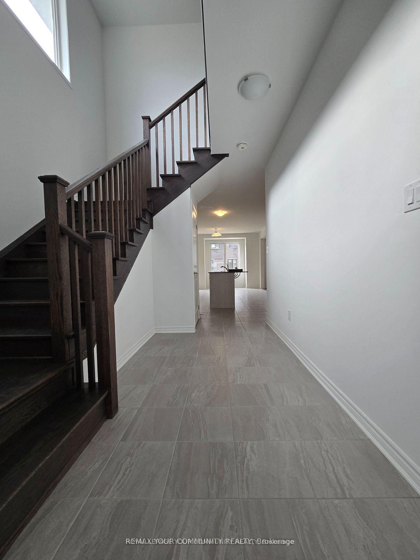 690 Mika Street Property Photo 3