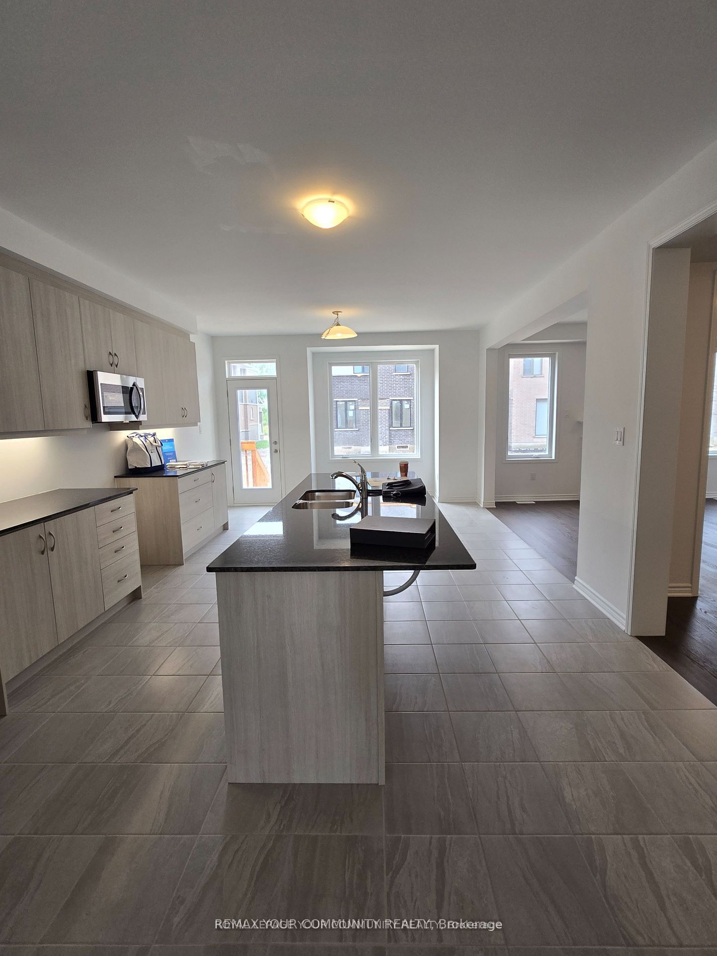 690 Mika Street Property Photo 4
