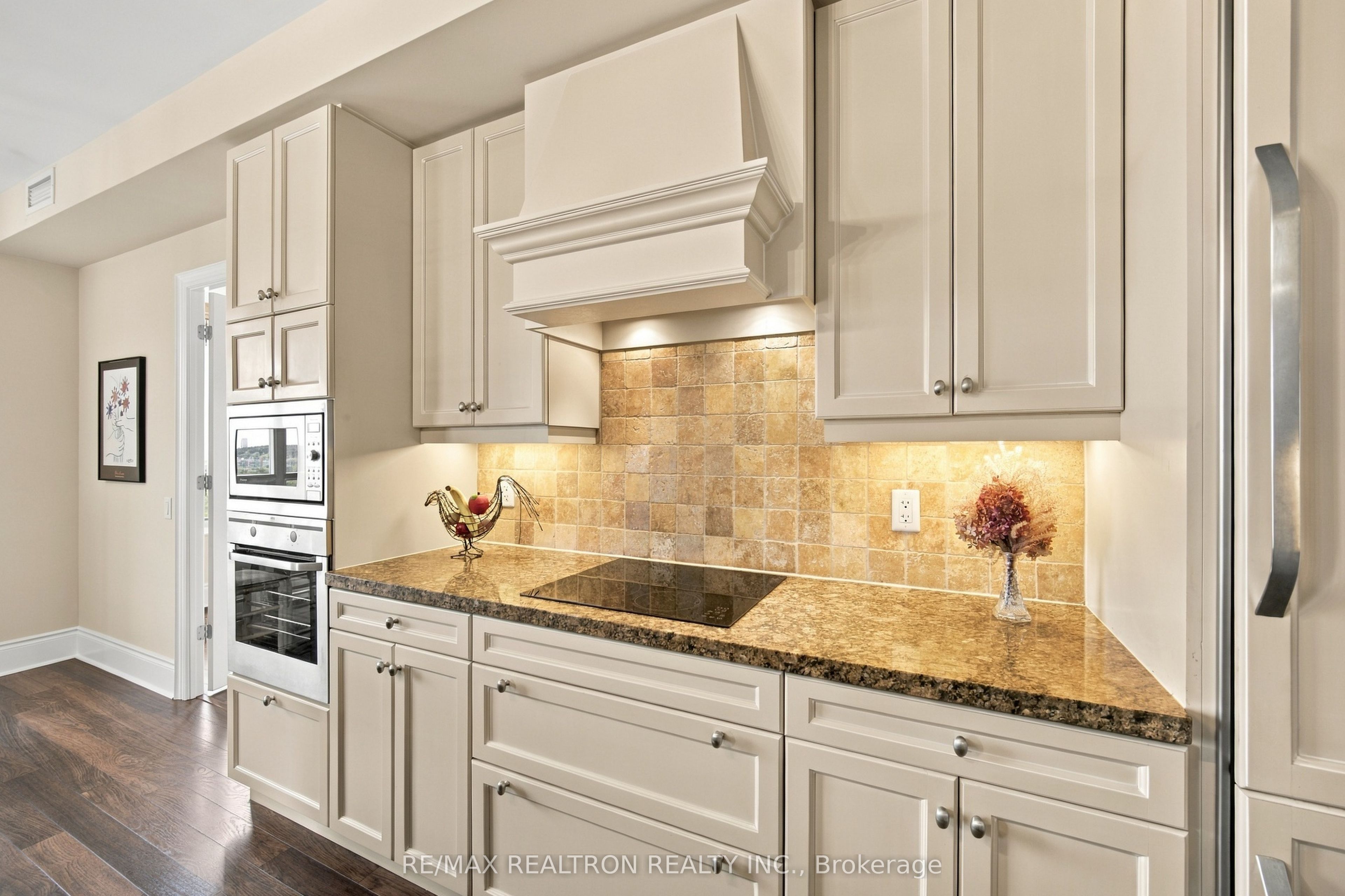 10101 Yonge Street 702 Property Photo 14