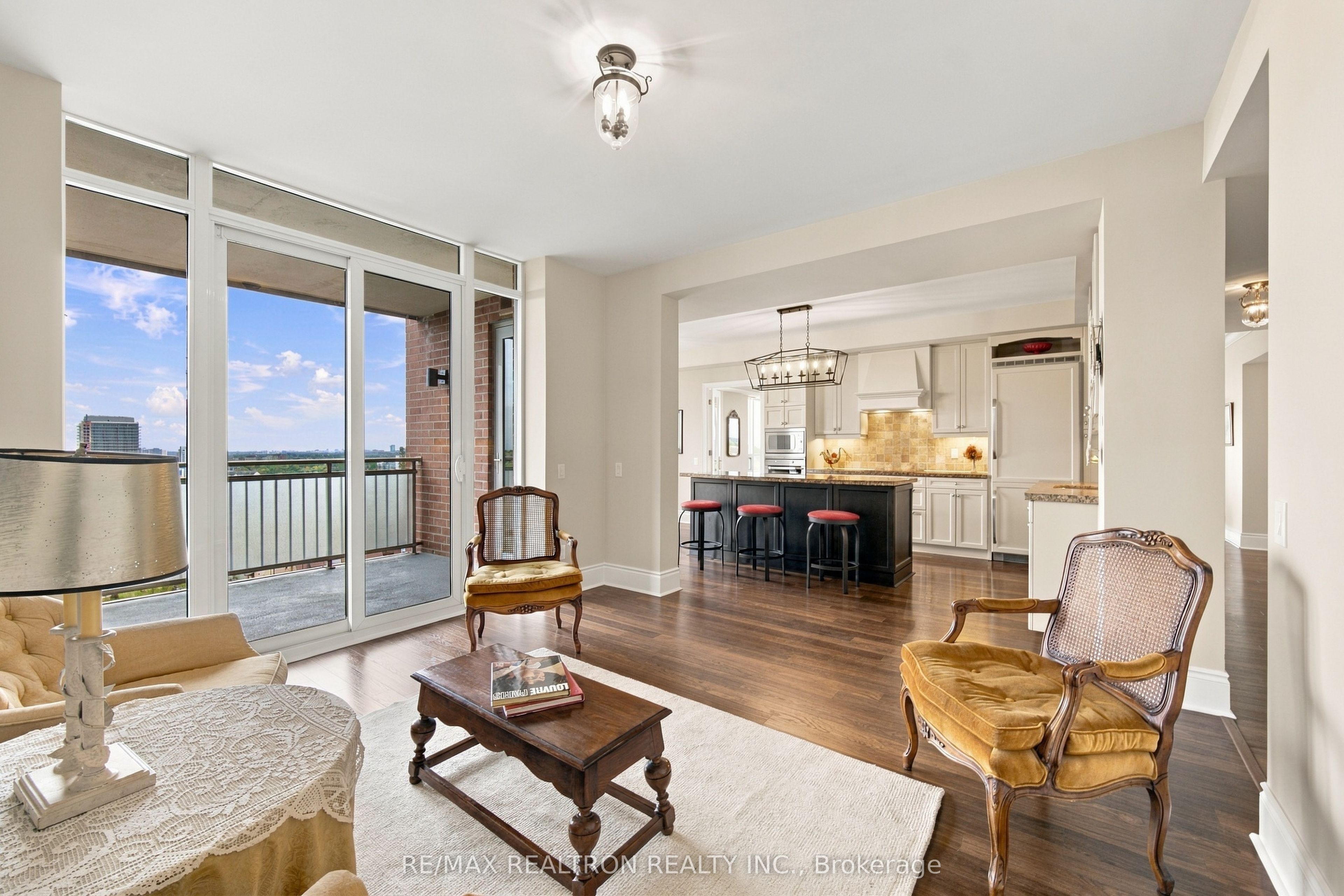 10101 Yonge Street 702 Property Photo 22