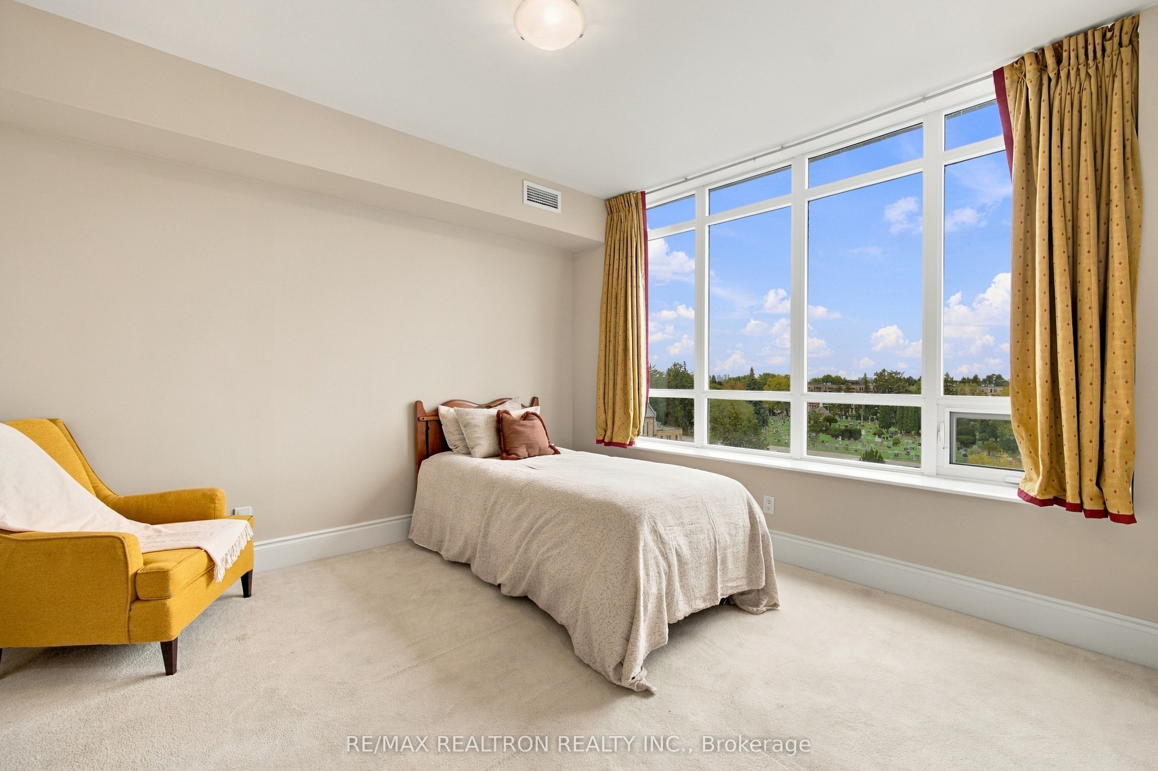 10101 Yonge Street 702 Property Photo 28