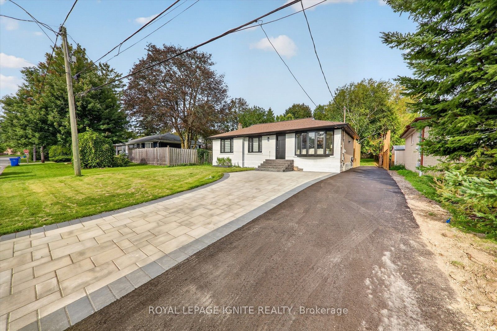 103 Baker Street Main Property Photo 5