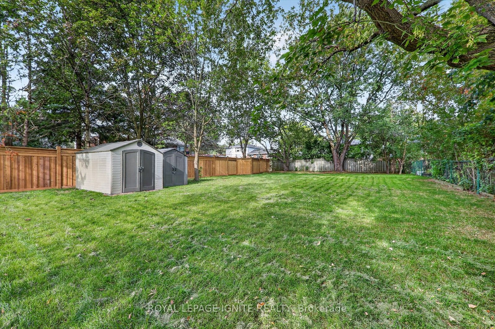 103 Baker Street Main Property Photo 35