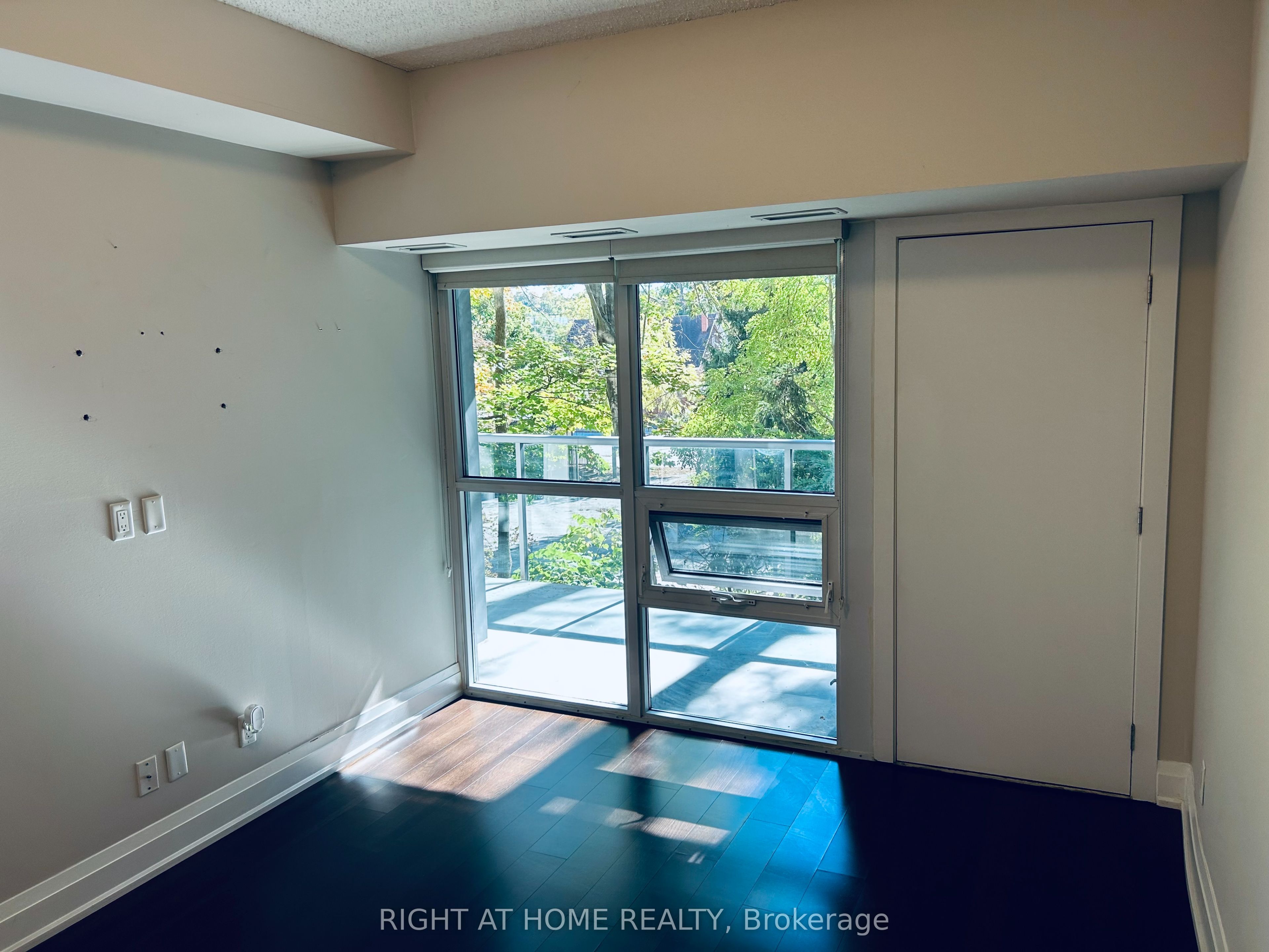 8302 Islington Avenue 207 Property Photo 15