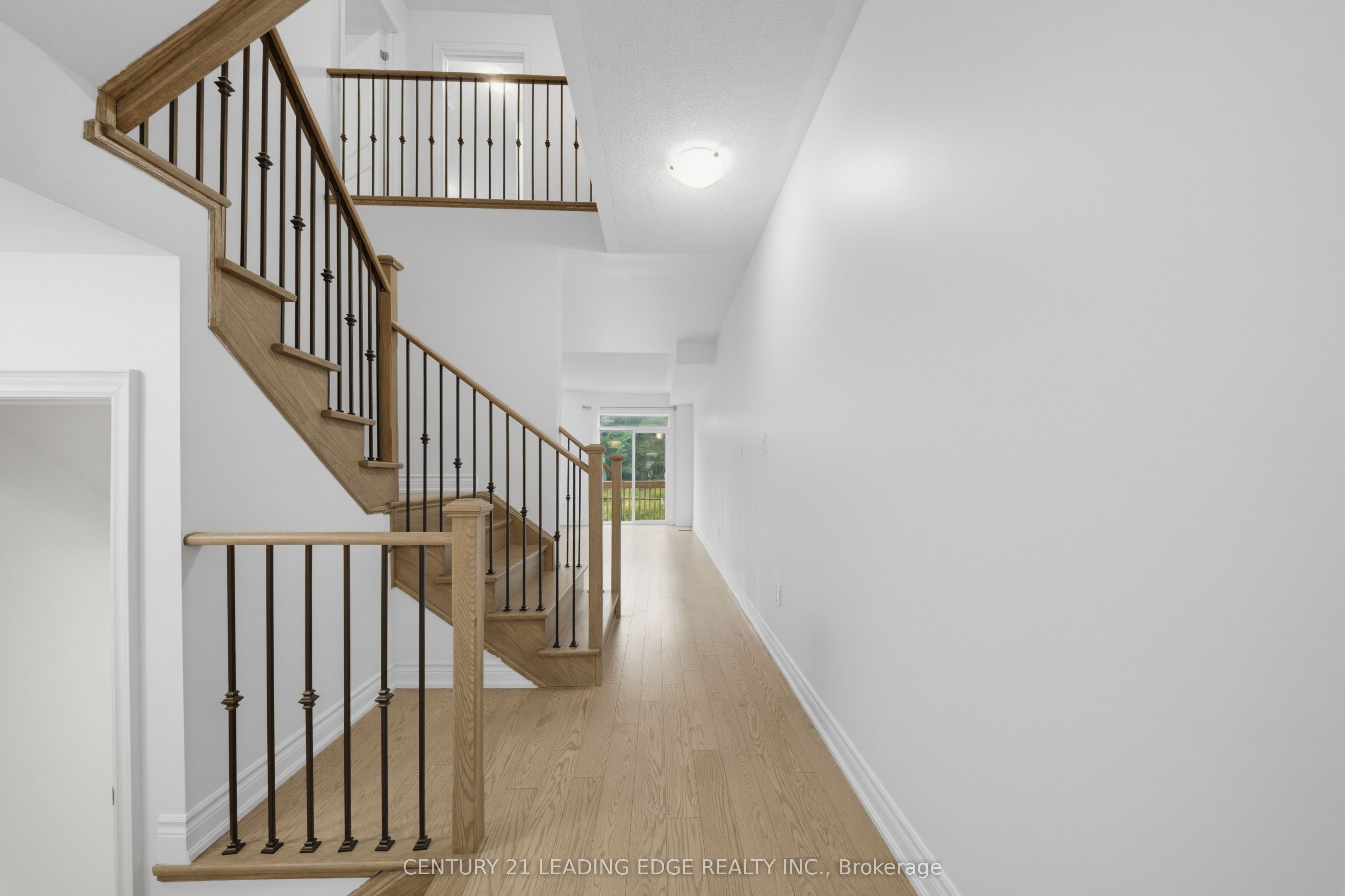 28 Liam Lane Property Photo 12