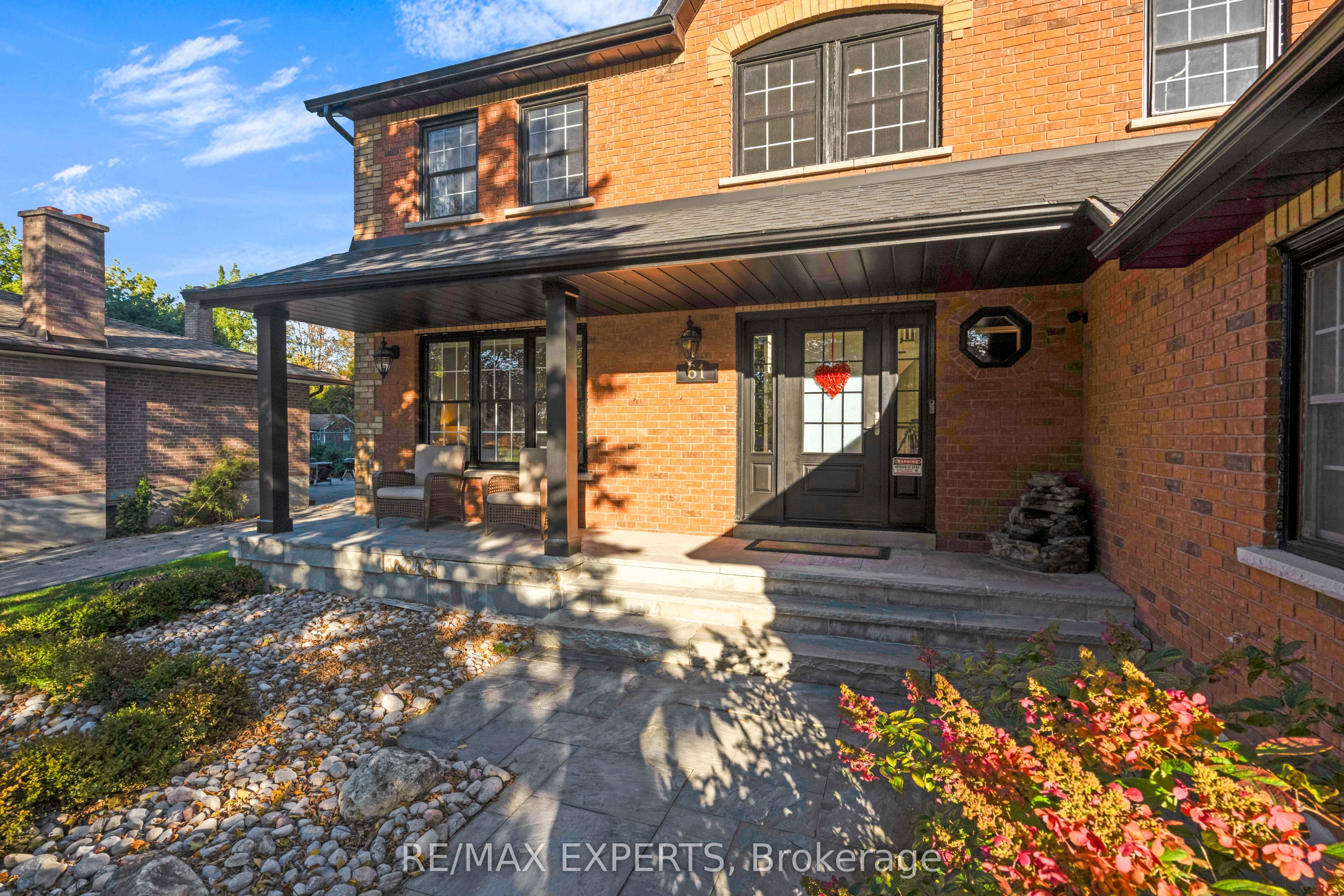 61 Fisher Street Property Photo 4