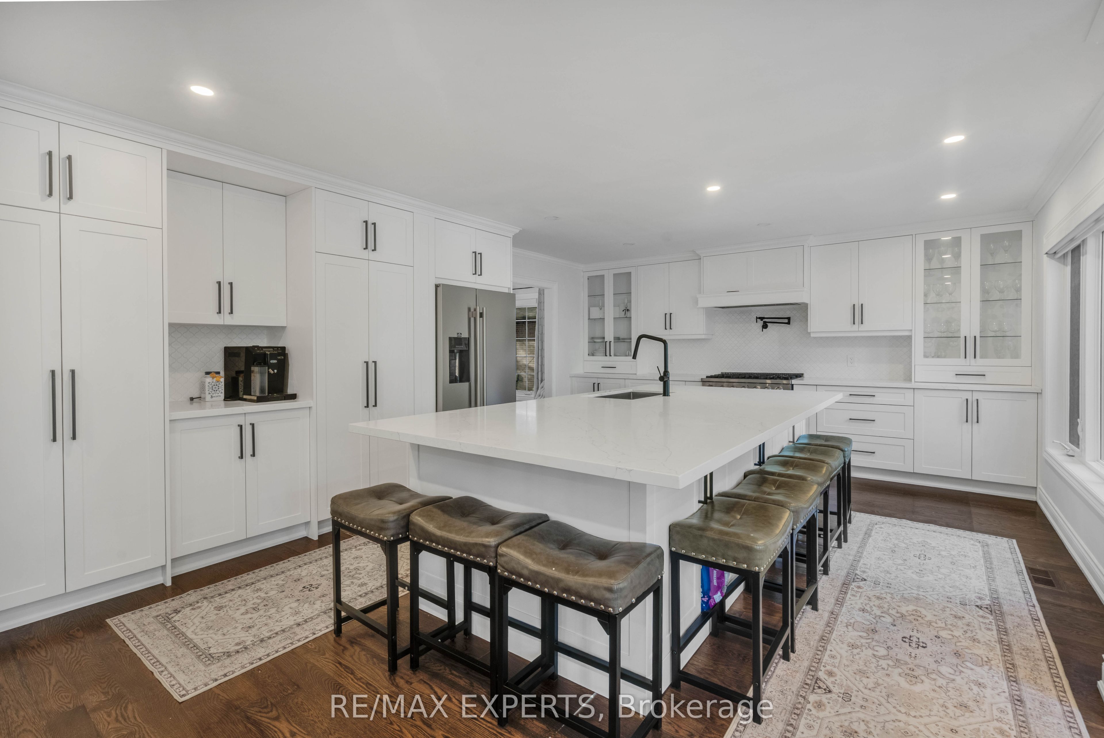 61 Fisher Street Property Photo 9